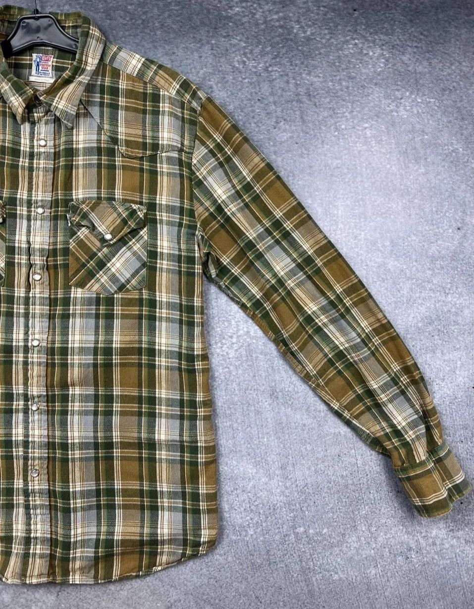 Levi's Vintage Clothing VINTAGE LEVIS Western Wear flannel shirt size Large Size US L / EU 52-54 / 3 - 3 Thumbnail