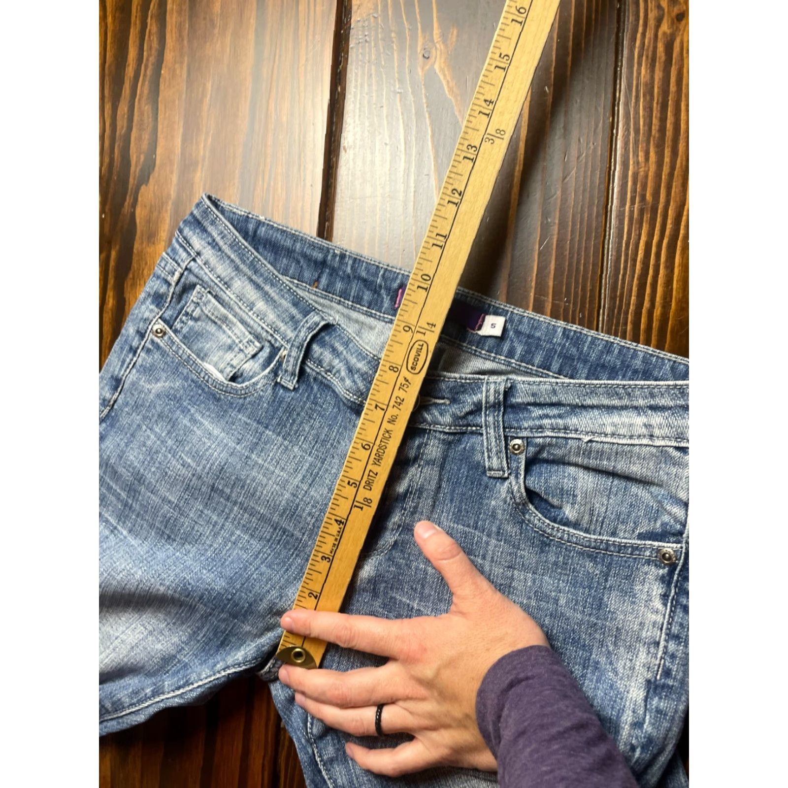 Vintage VIGOSS Jeans Women's Size 5 Blue Denim Straight Leg Pockets Size 27" / US 4 / IT 40 - 6 Thumbnail