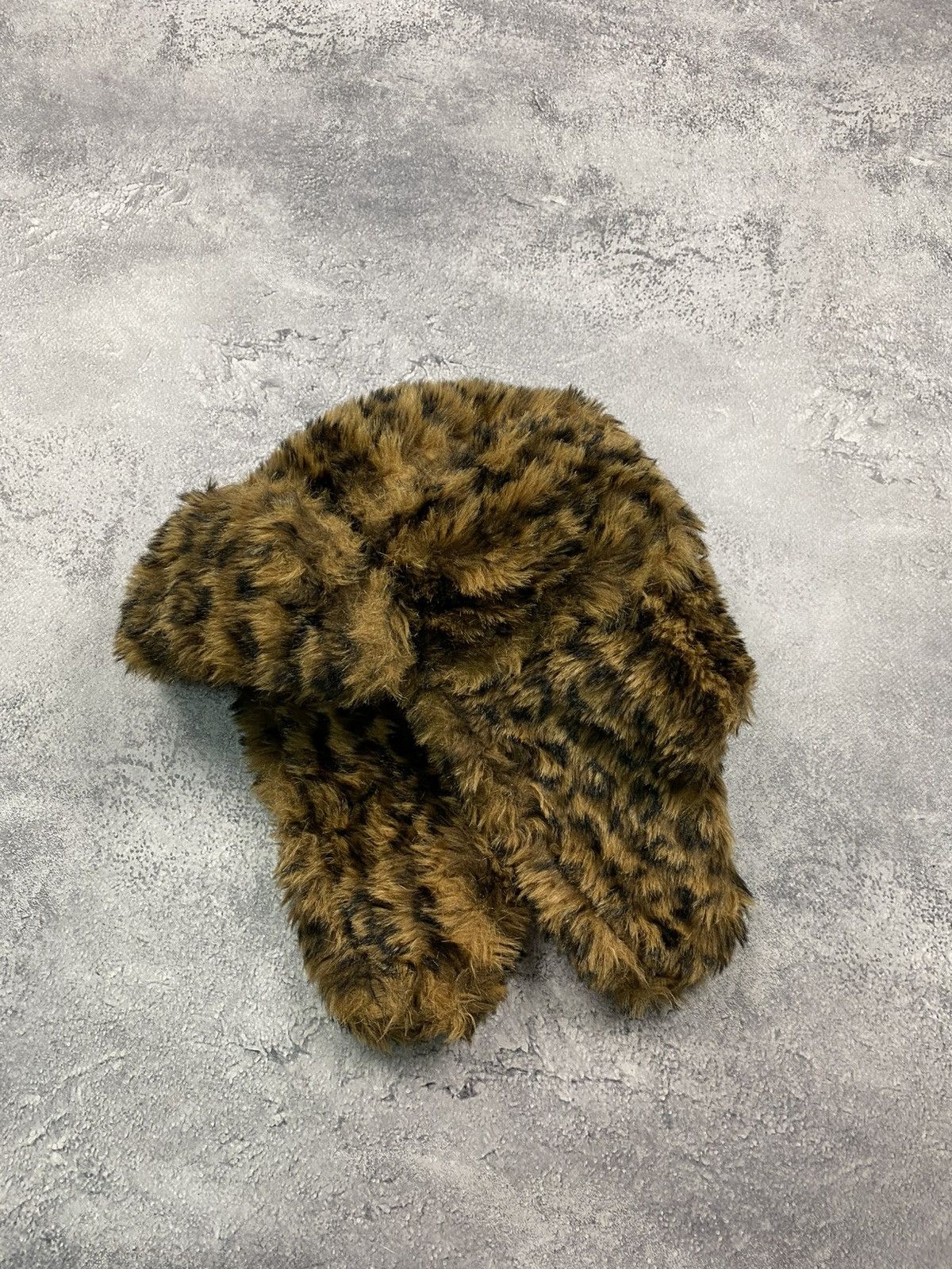 If Six Was Nine Vintage Y2K Fuzzy Ushanka Leopard Beanie Hat Mohair Faux Fur Size ONE SIZE - 2 Thumbnail