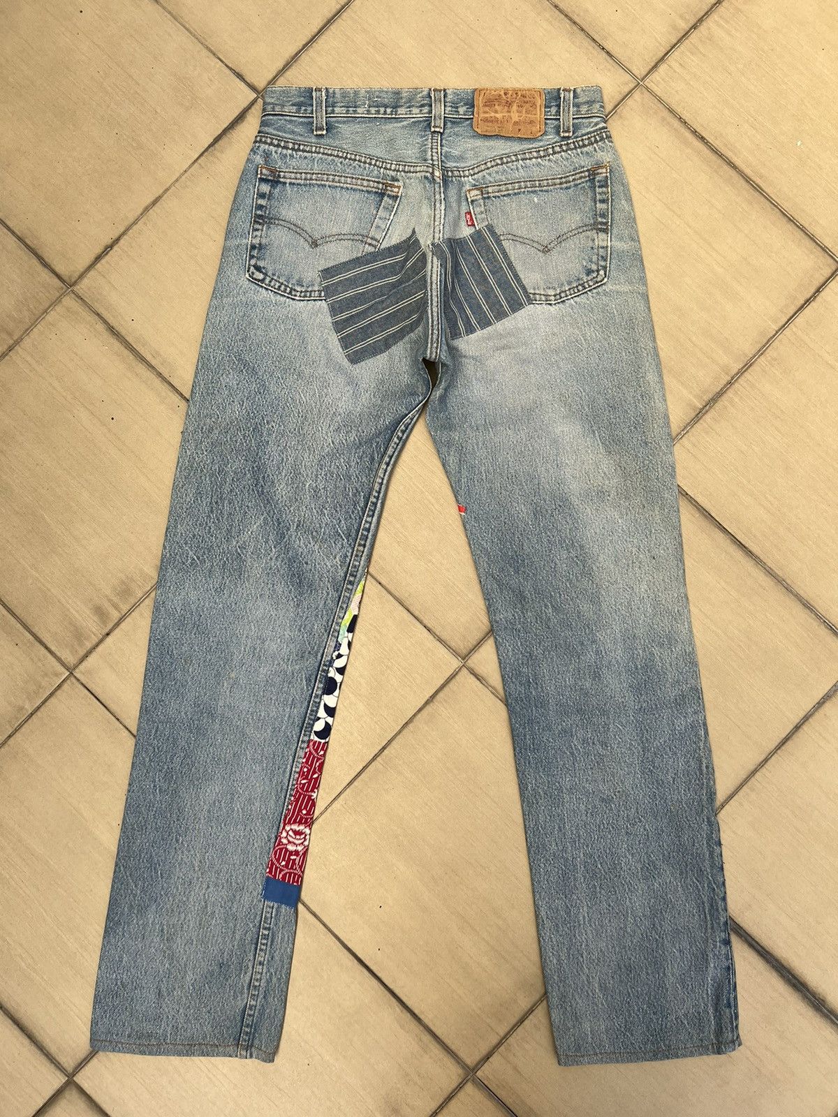 Levi's 80s Melinda Zoller Levi's 501 Patchwork Rips Distress Denim Size US 29 - 2 Thumbnail