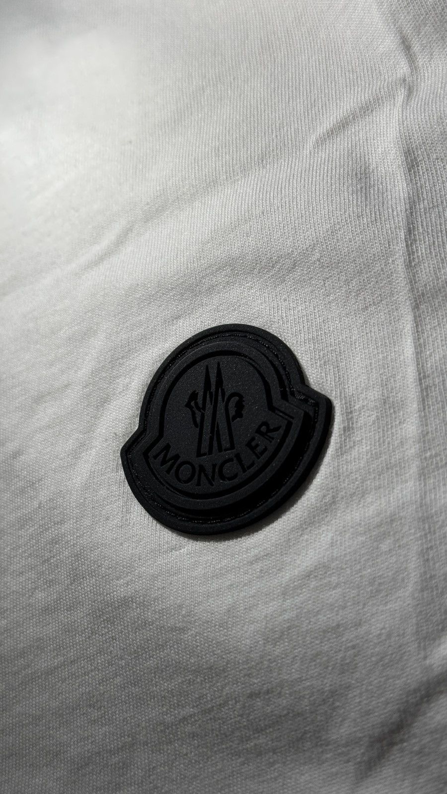 Moncler Moncler Rubber Logo Patch T-Shirt Size US S / EU 44-46 / 1 - 4 Thumbnail