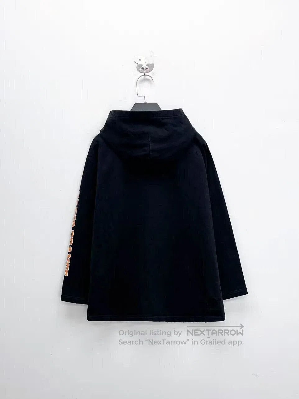 Balenciaga balenciaga black distressed logo hoodie. Size US XS / EU 42 / 0 - 2 Thumbnail