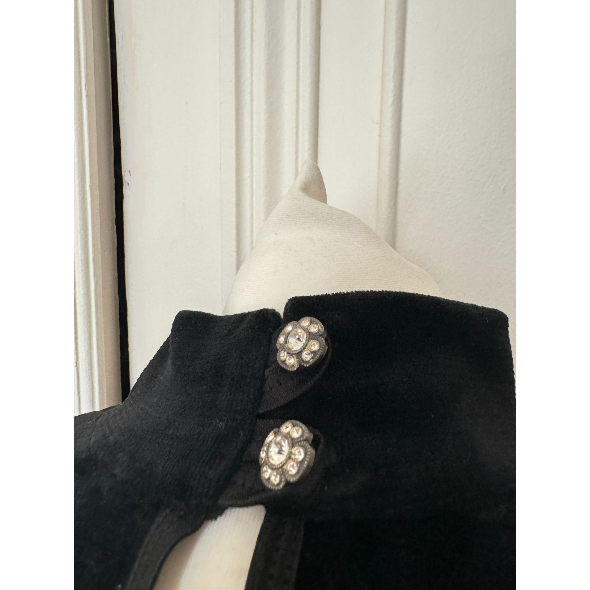 Yves Saint Laurent Vintage Black Velvet Dress Size M / US 6-8 / IT 42-44 - 6 Thumbnail