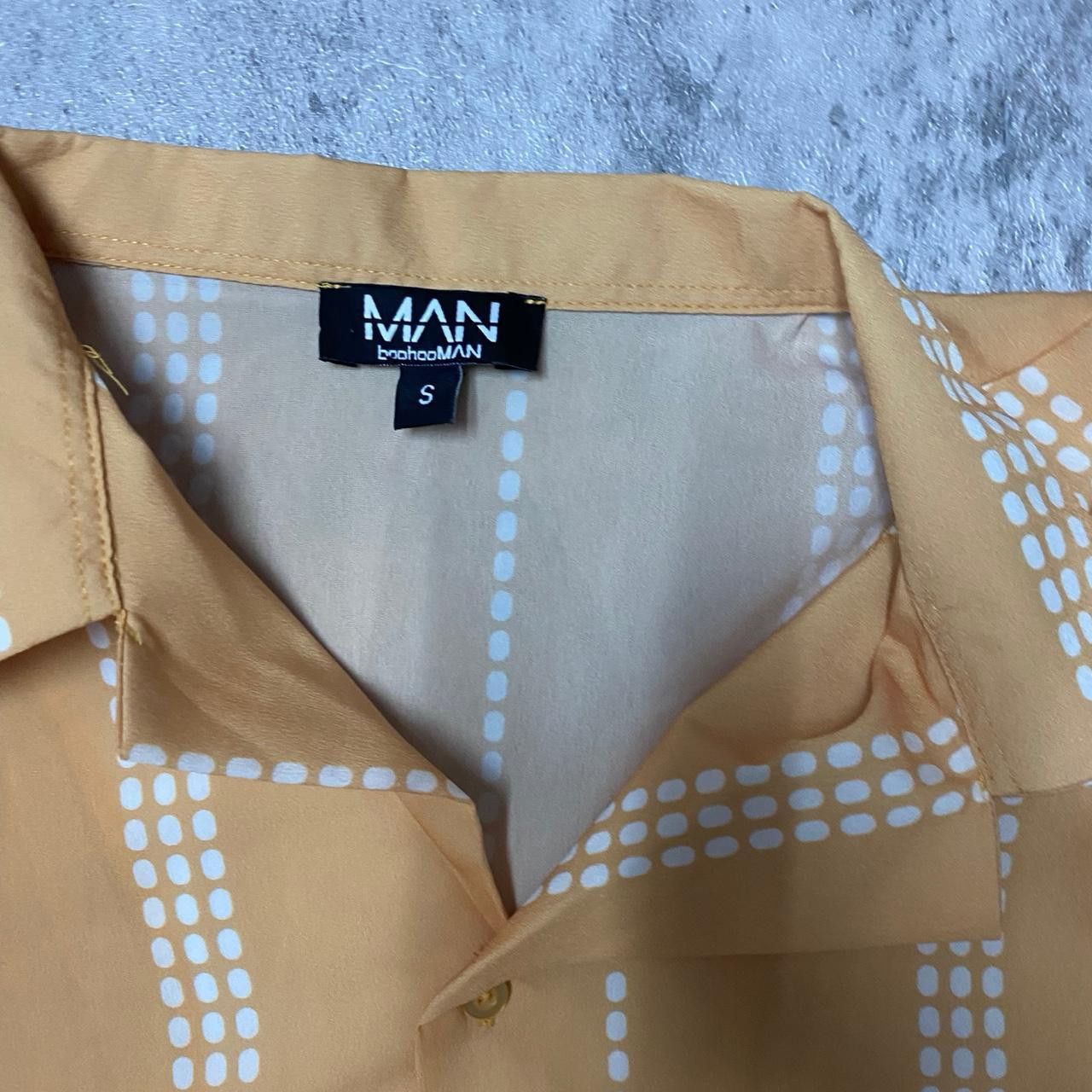 Other Yellow and white striped short sleeve button up shirt Size US S / EU 44-46 / 1 - 3 Thumbnail