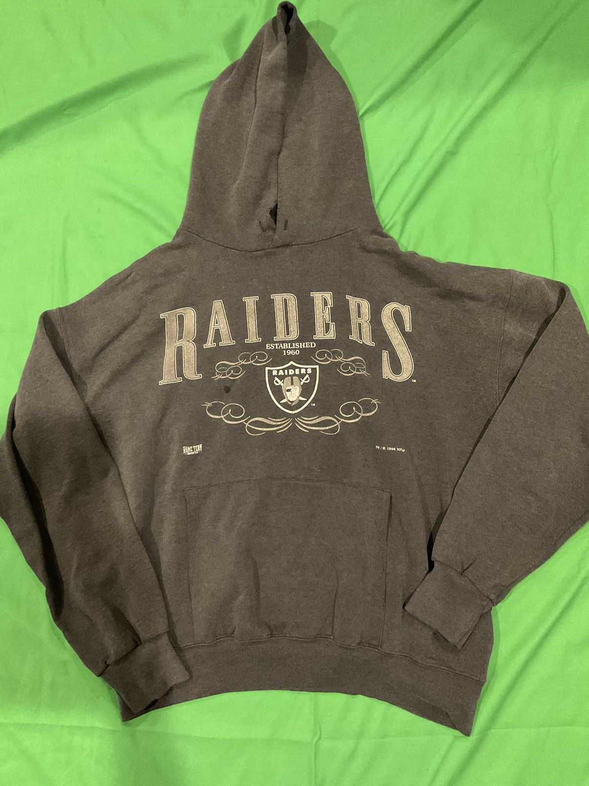 NFL × Vintage Vintage 1994 NFL Raiders hoodie Size US M / EU 48-50 / 2 - 1 Thumbnail