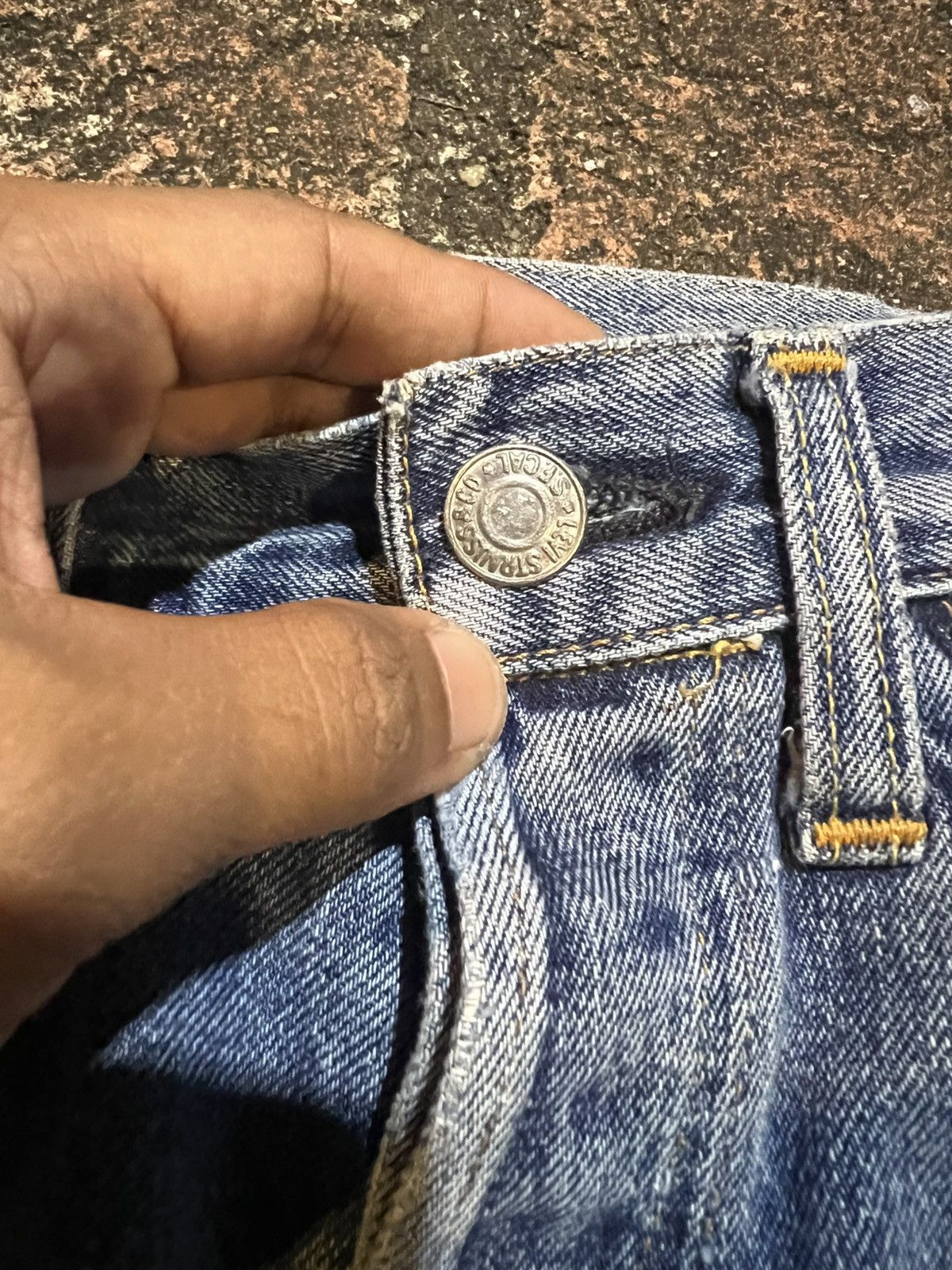 Levi's Vintage Clothing Vintage 1998 Levi’s 501XX LVC Big E Selvedge Size US 29 - 7 Thumbnail