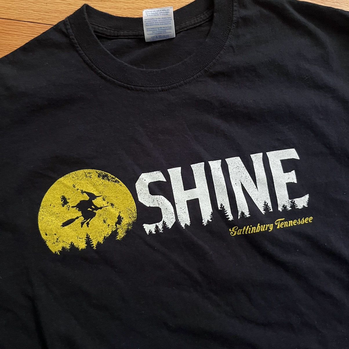Vintage VTG Shine Moonshine Promo Tee Size US XL / EU 56 / 4 - 2 Thumbnail
