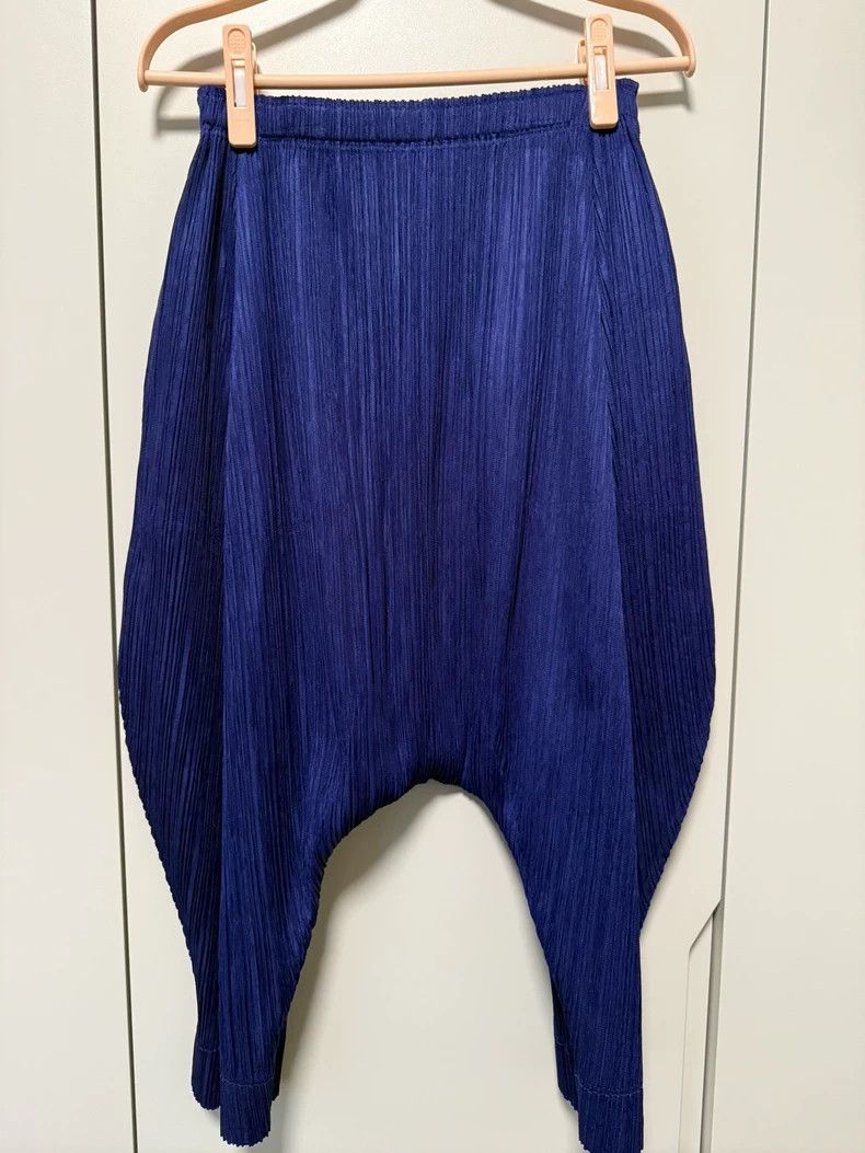 Issey Miyake Issey Miyake Blue irregular-shaped pants Size 25" / US 0 / IT 36 - 2 Thumbnail