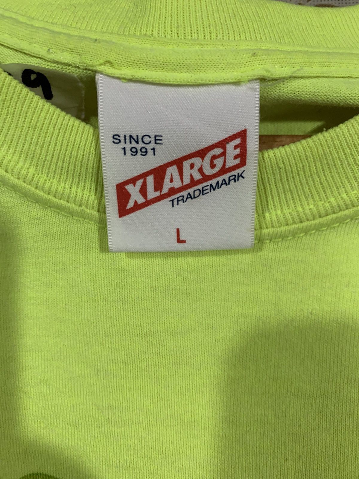 Xlarge X-Large ❌ Spongebob tee shirt Size US L / EU 52-54 / 3 - 3 Thumbnail