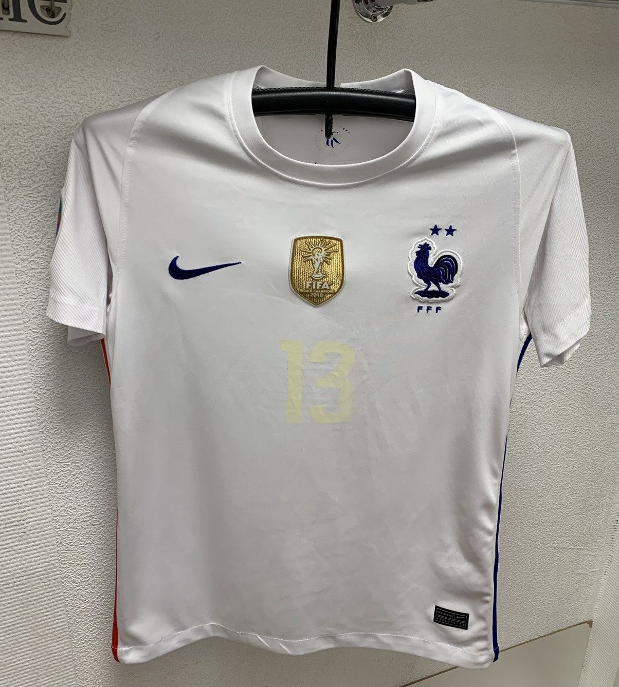 Nike Kante 13 Nike France soccer jersey M sz fifa World Cup 2018 Size US M / EU 48-50 / 2 - 3 Thumbnail