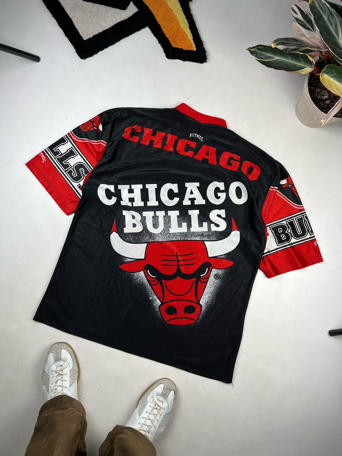 NBA × Nutmeg × Vintage Vintage Chicago bulls tshirt Jersey NBA y2k Size US L / EU 52-54 / 3 - 2 Thumbnail