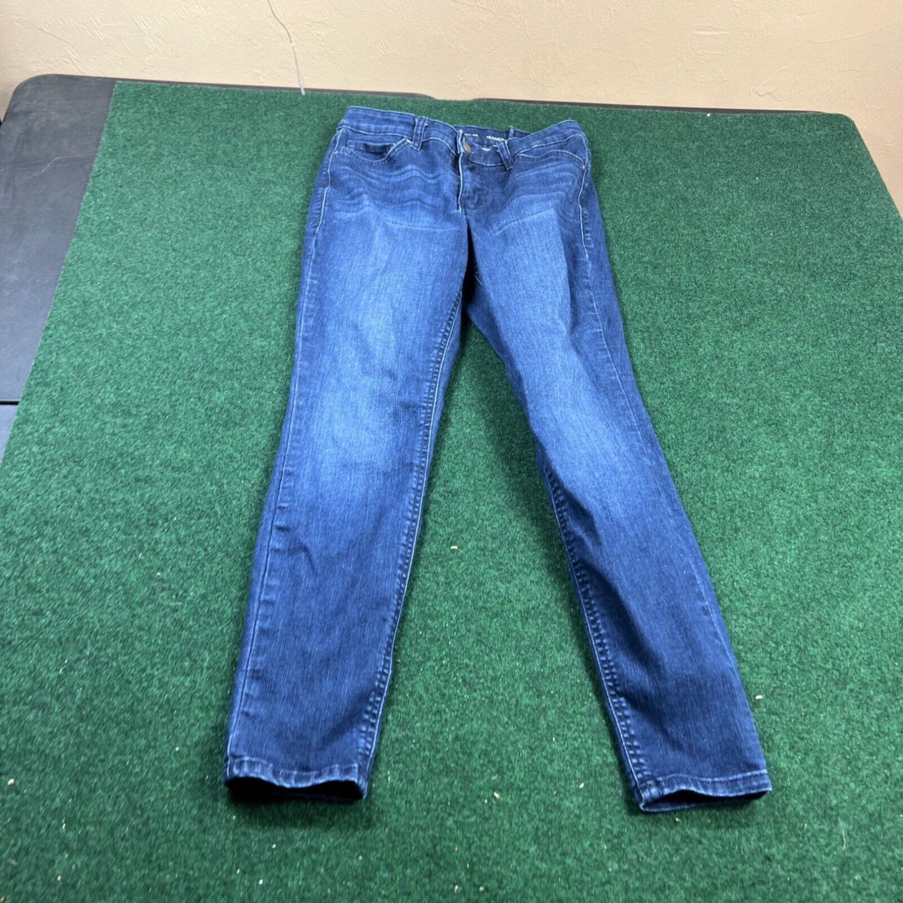 Vintage Crown & Ivy Women's Skinny Dark Wash Blue Jeans Size 6R Fast Shipping Size 28" / US 6 / IT 42 - 1 Thumbnail