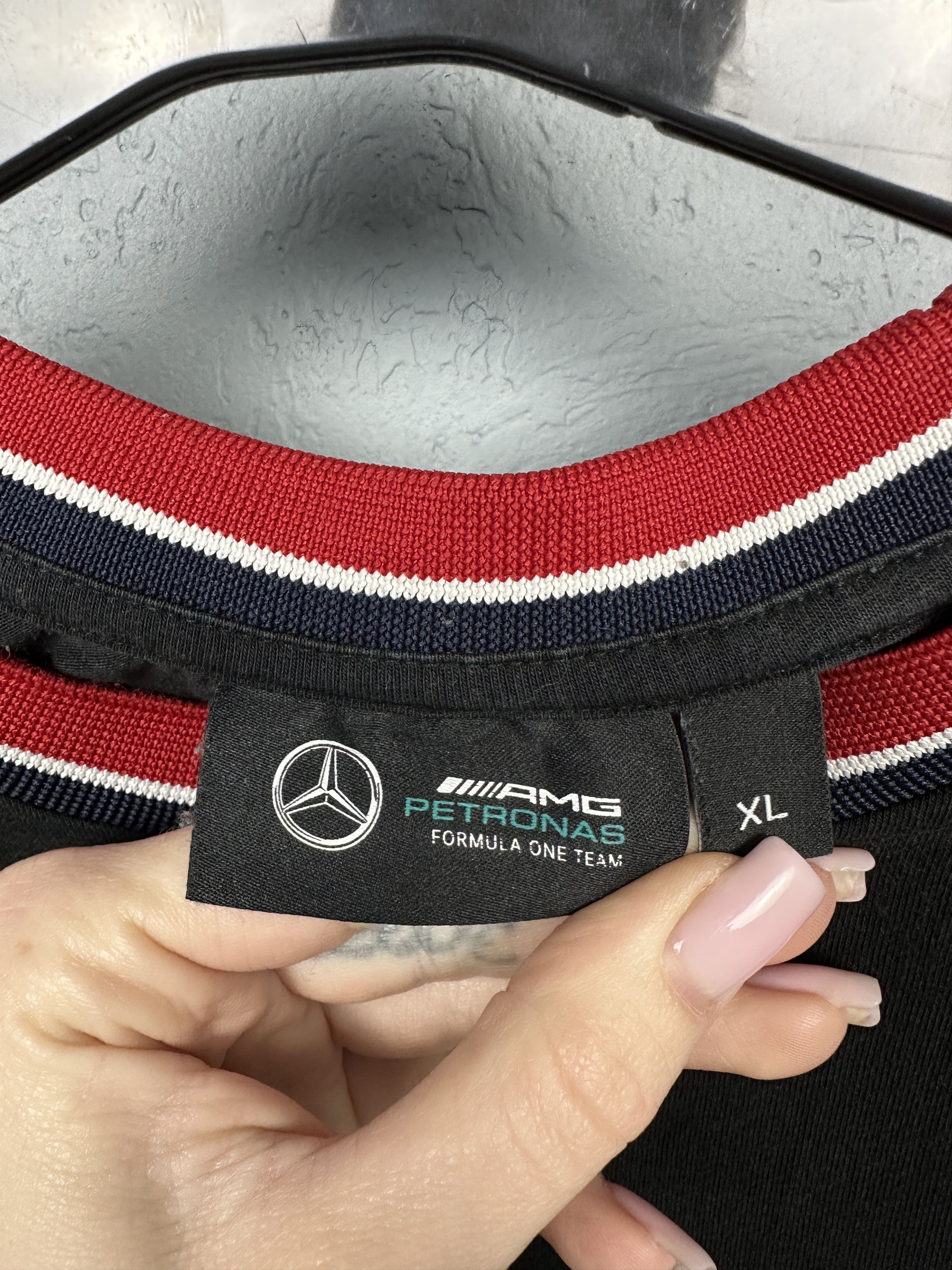 Mercedes-Benz Mercedes Benz AMG Petronas Team Mens T-Shirt Size US XL / EU 56 / 4 - 5 Thumbnail