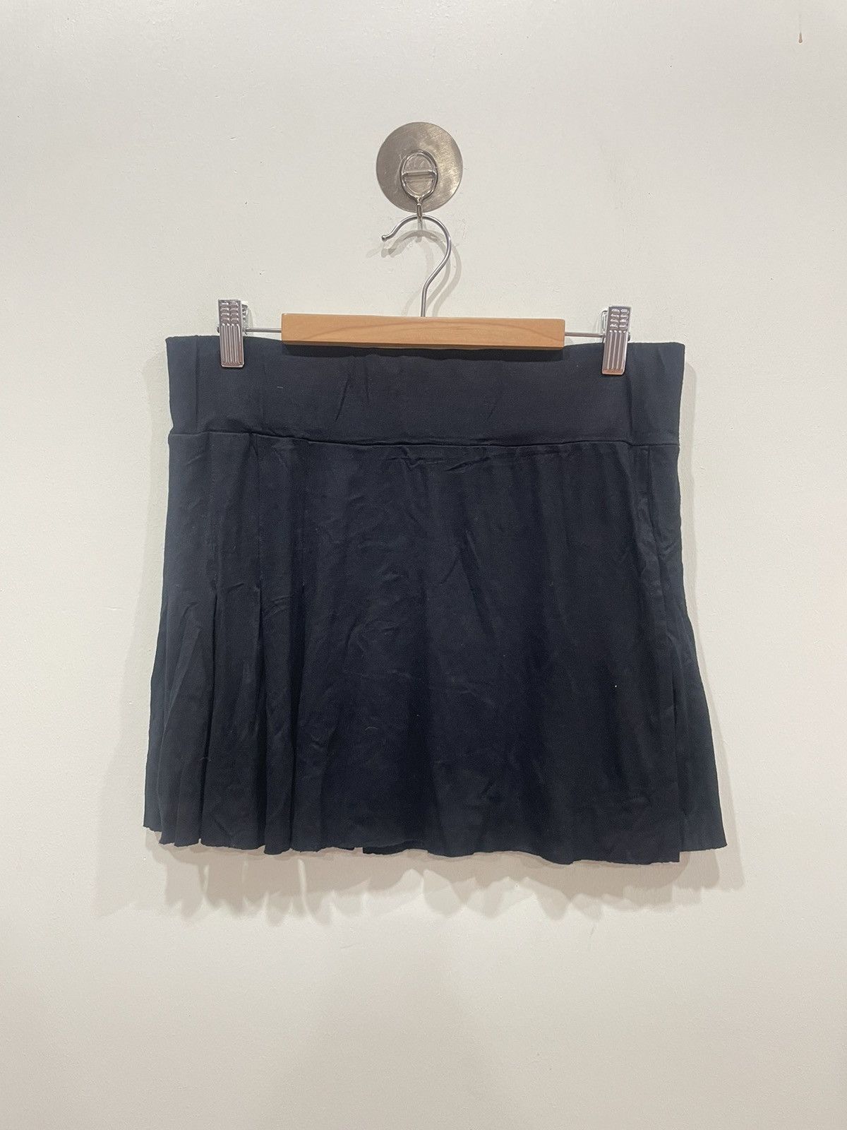 Burberry Burberry London Pleated Mini Skirt Size 26" / US 2 / IT 38 - 1 Thumbnail