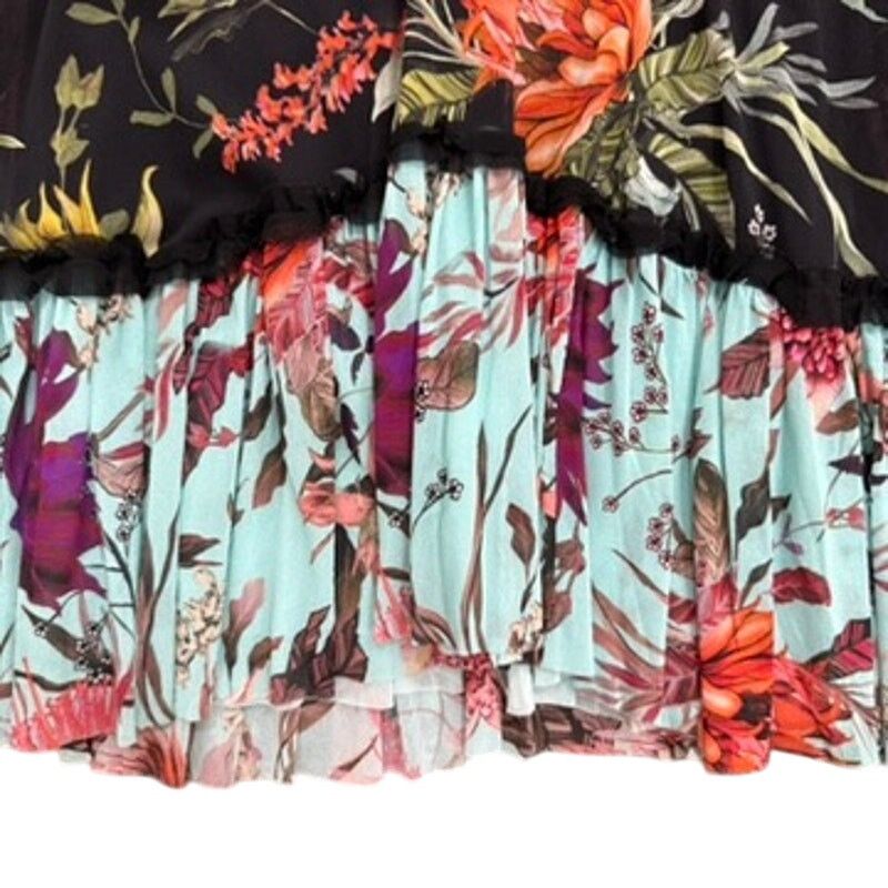 FUZZI FUZZI Floral Patchwork Midi Dress in Multi, Size XS Size XS / US 0-2 / IT 36-38 - 5 Thumbnail