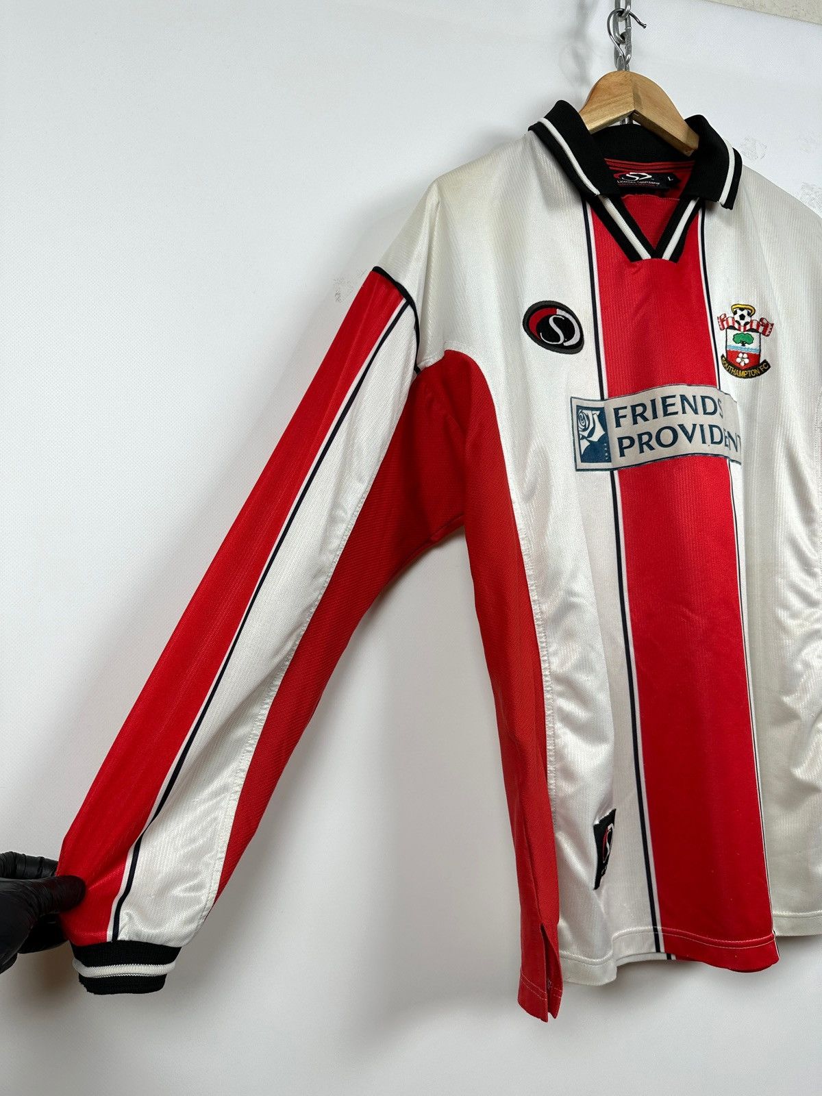 Vintage 2001/01 In-House Southampton Long Sleeve Vintage Jersey Size US L / EU 52-54 / 3 - 9 Thumbnail