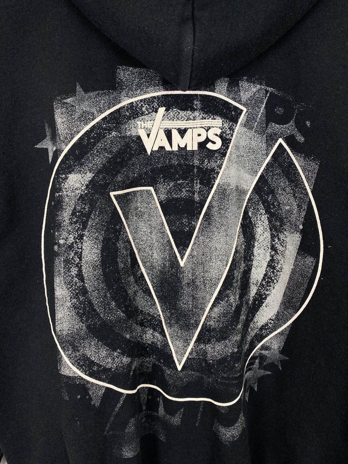 Band Tees The Vamps Full Zip Up Rock Band Hoodie Graphic Black Y2K Top Size US M / EU 48-50 / 2 - 2 Thumbnail