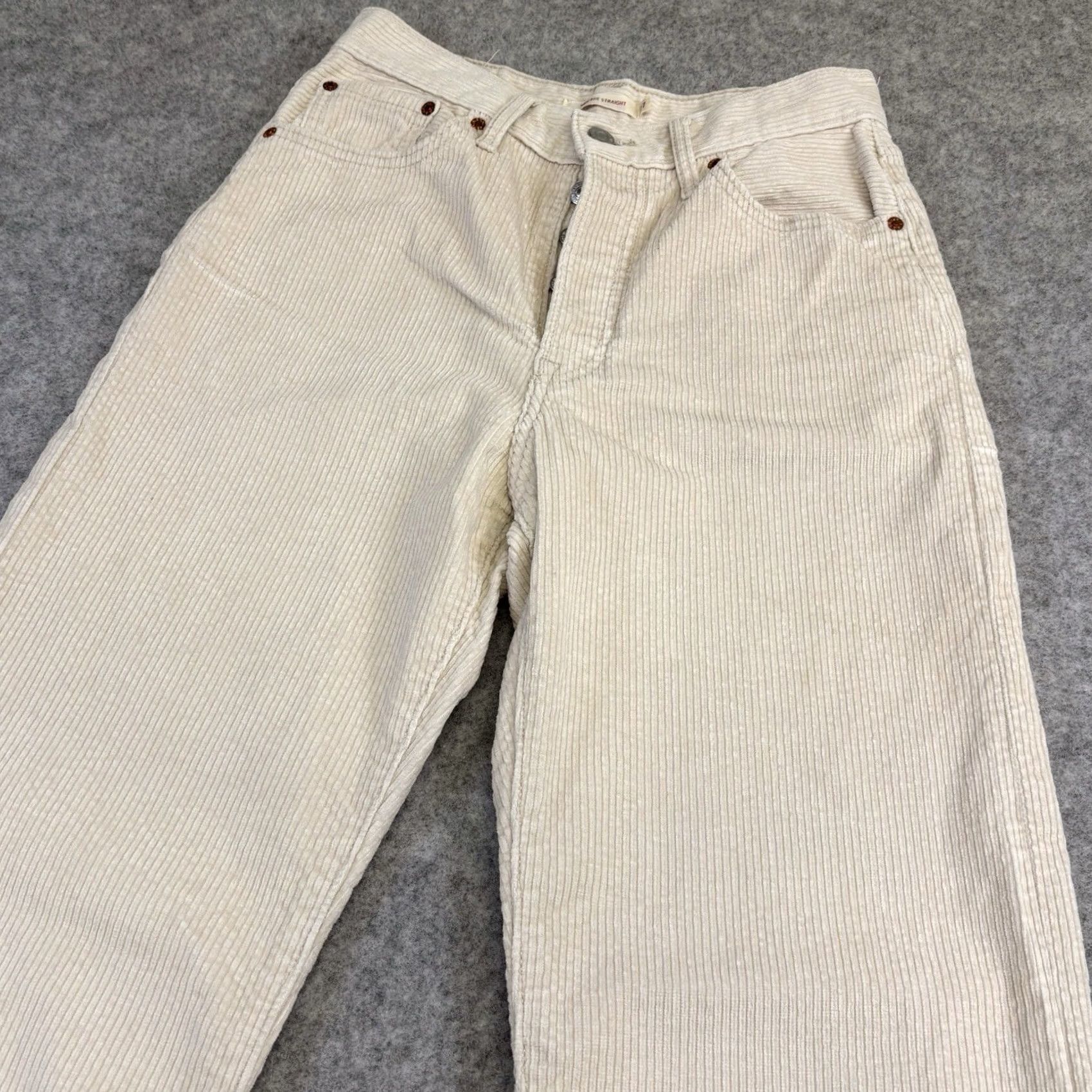 Levi's VINTAGE Levi’s Ribcage Straight Corduroy Jeans W27” L29” zip fly pant Women’s UK8 Used Size 27" / US 4 / IT 40 - 3 Thumbnail