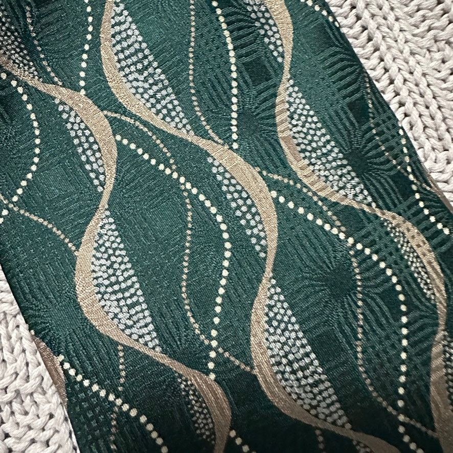 Oleg Cassini Vintage Oleg Cassini green gold wave line silk tie Size ONE SIZE - 2 Thumbnail