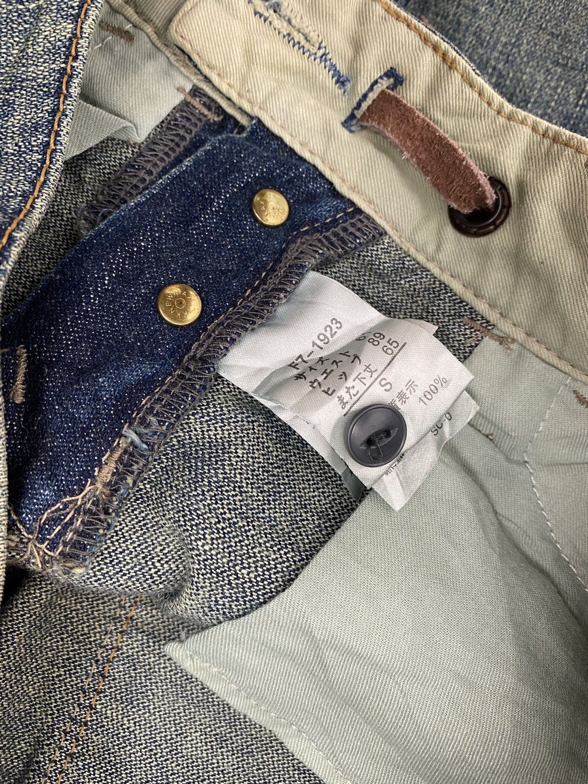 Marithe + Francois Girbaud Marithe francois girbaud flared multipocket jeans Size US 29 - 7 Thumbnail