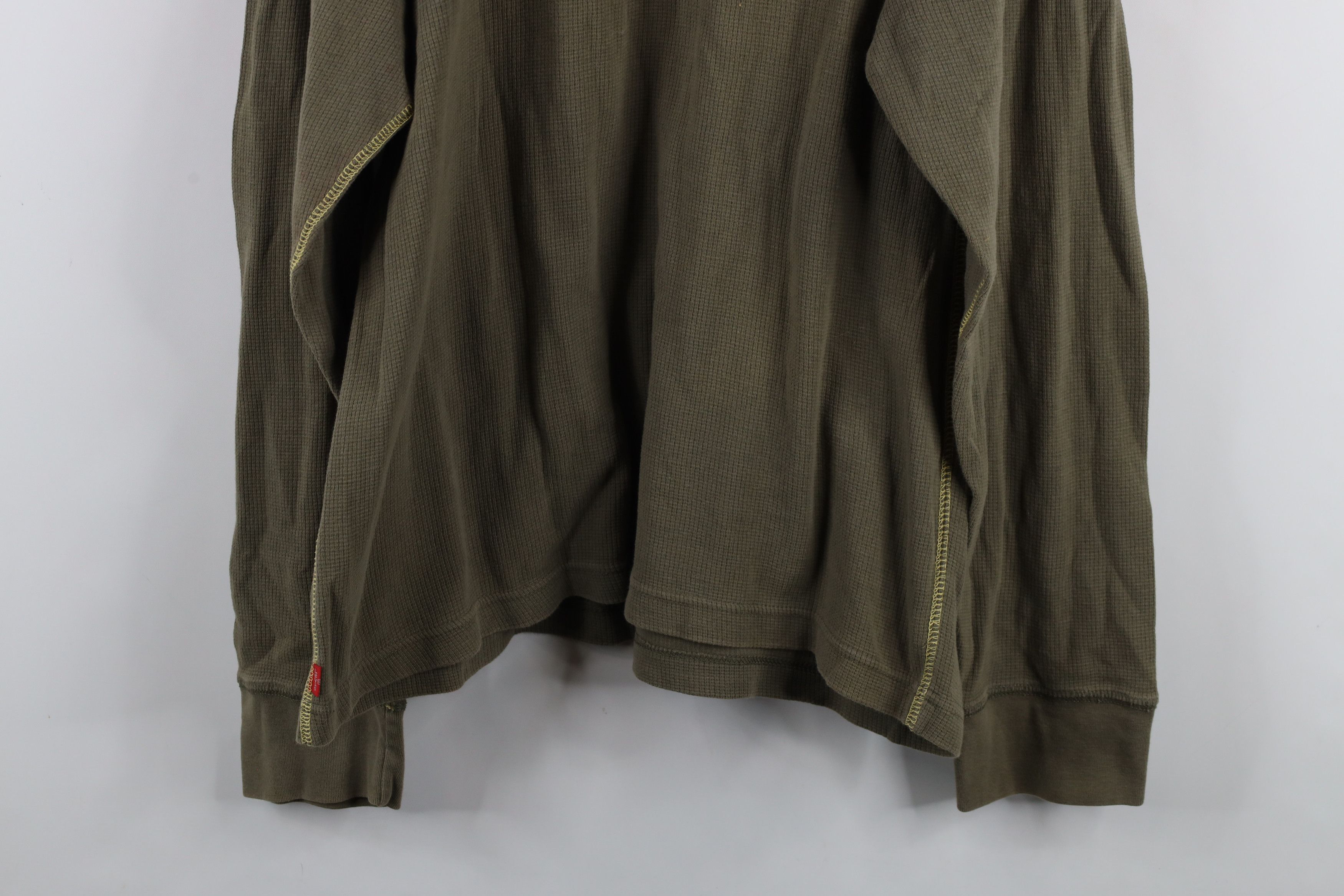 Levi's × Vintage Vintage Y2K 2004 Levis Waffle Knit Long Sleeve T-Shirt Size US XL / EU 56 / 4 - 12 Thumbnail
