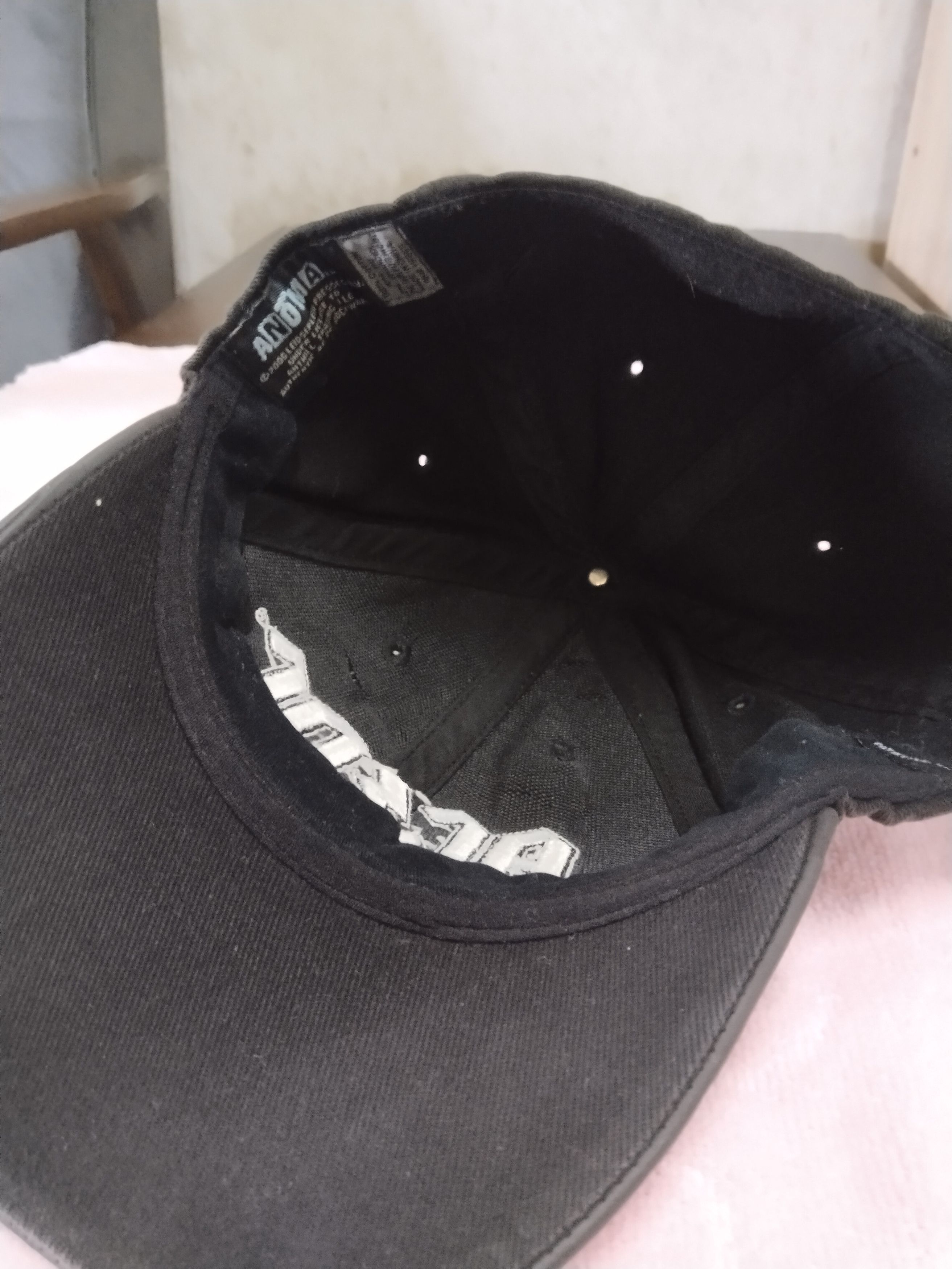 AC/DC × Band Tees RARE SUN FADED ACDC BAND TEES FULLCAP Size ONE SIZE - 5 Thumbnail