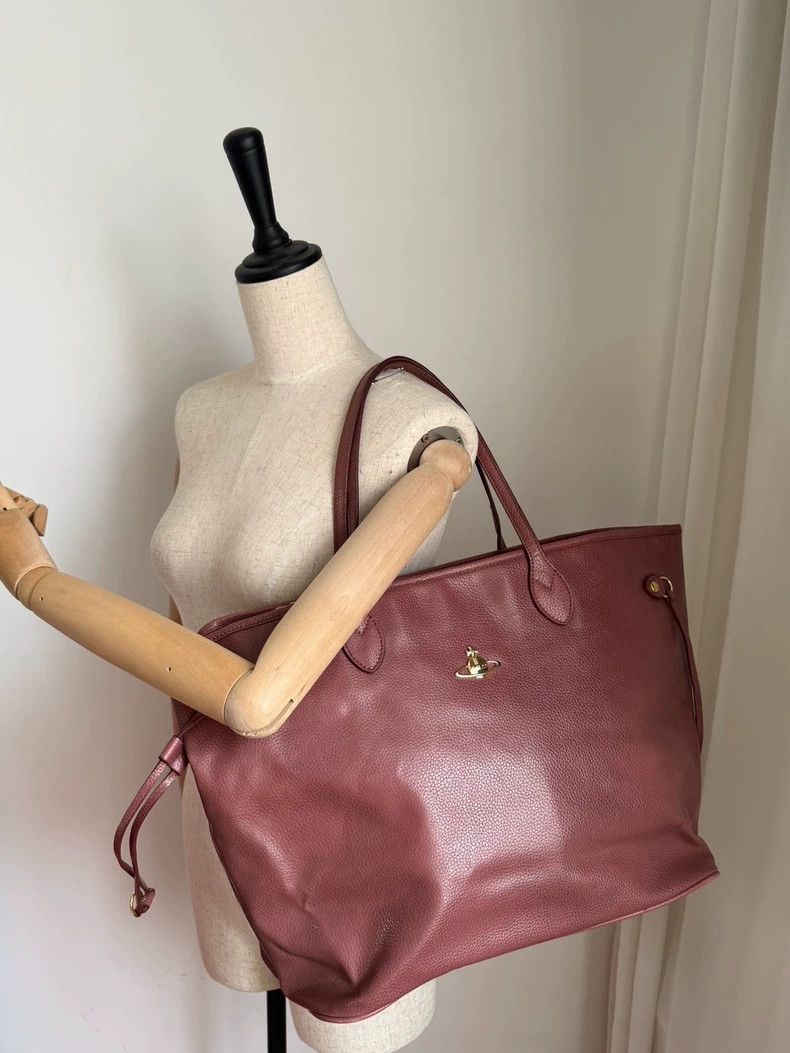 Vivienne Westwood Vivienne Westwood Rubber red lychee pattern Saturn tote ba Size ONE SIZE - 1 Thumbnail