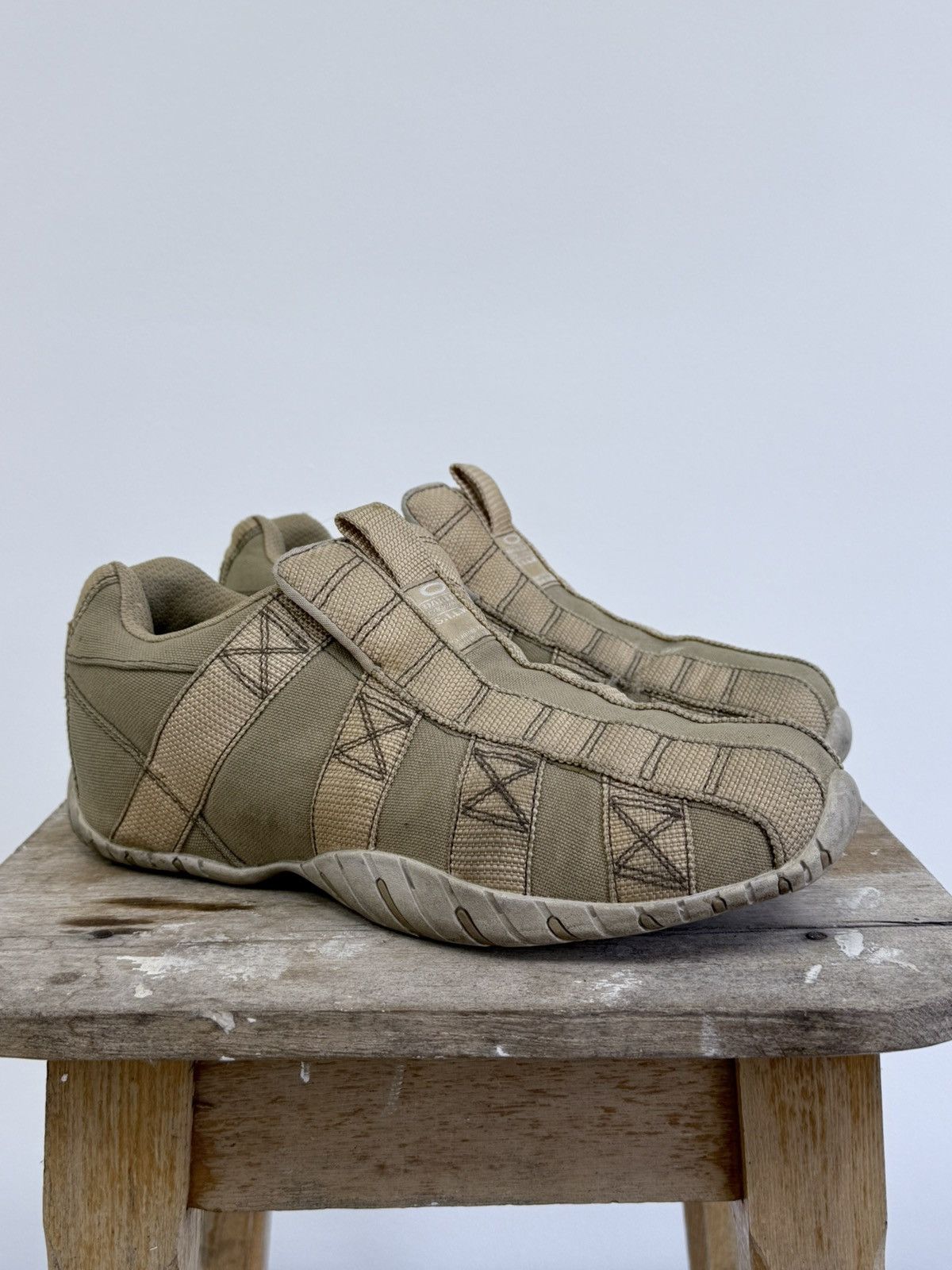 Oakley Vintage 2000s Archive Oakley Sneakers Size US 8.5 / EU 41-42 - 2 Thumbnail