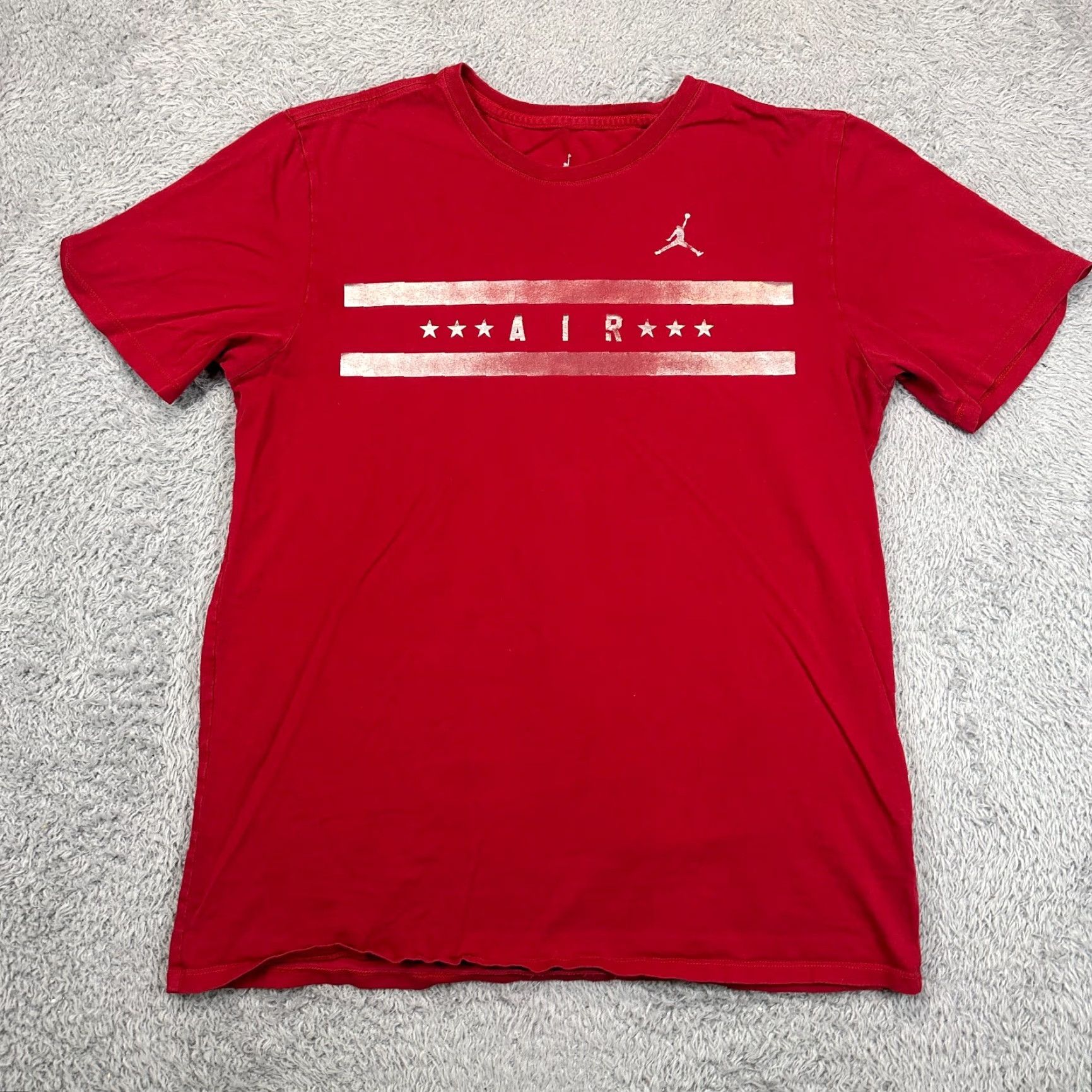 Jordan Brand Air Jordan T-Shirt Mens L Red Sliver Decals Basketball NBA 1985 Size US L / EU 52-54 / 3 - 2 Thumbnail