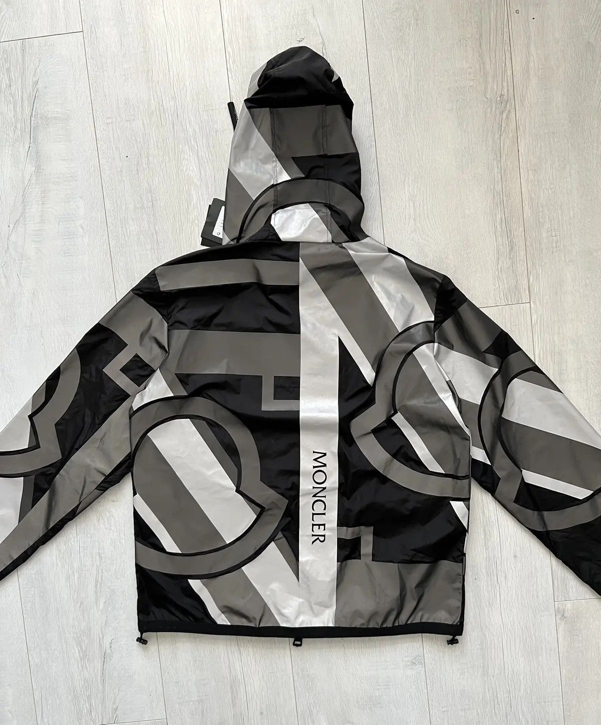 Moncler moncler x craig green ceva jacket - dmc99 Size US XL / EU 56 / 4 - 2 Thumbnail