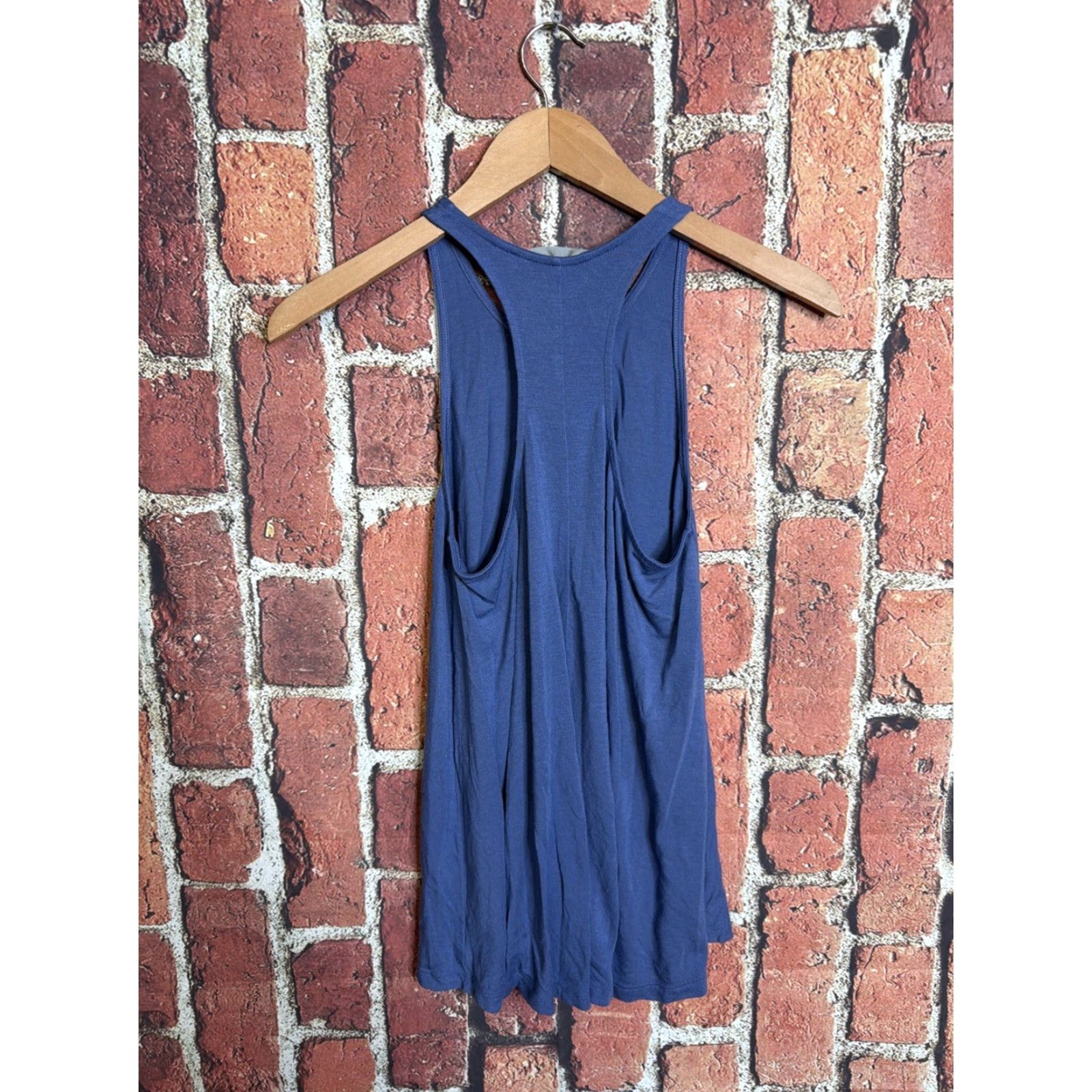 Athleta Athleta Women’s Crossroad Tank Top XS Blue Tank Womens XS Athletic Racerback Sleeveless Activewear Crossroad Size XS / US 0-2 / IT 36-38 - 3 Thumbnail