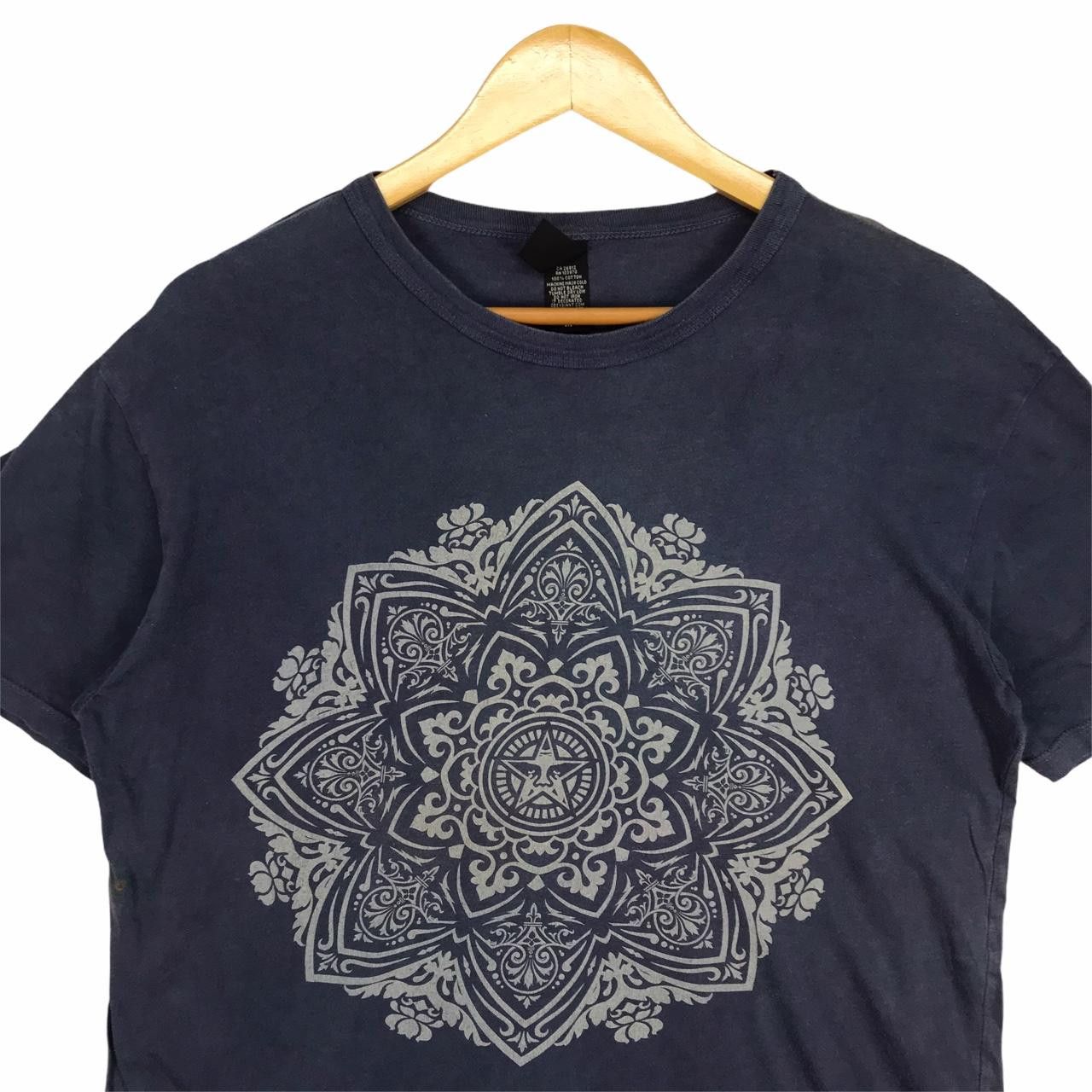 Vintage Vintage OBEY Big Logo Navy Blue Tee M Size Size US M / EU 48-50 / 2 - 2 Thumbnail