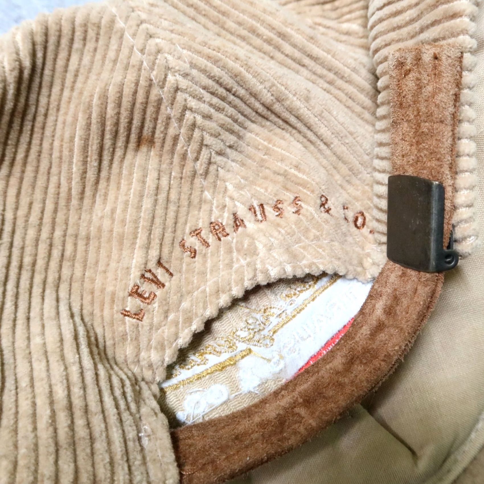 Levi's Vintage Levi's Corduroy Suede Strapback Hat Cap Adjustable Brown Mens Hat Size ONE SIZE - 6 Thumbnail