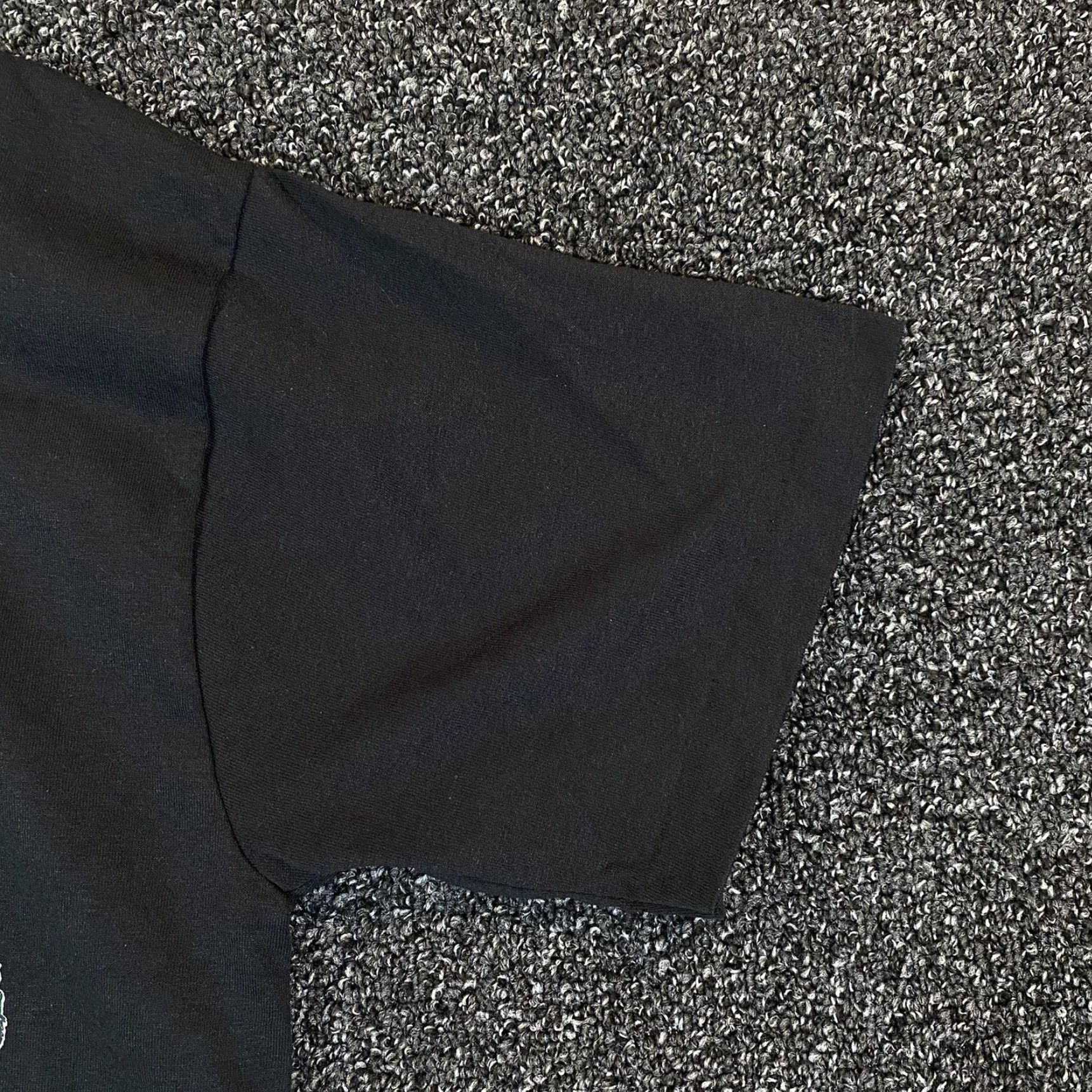 Fruit Of The Loom VINTAGE Fruit of the Loom Military T-Shirt Men Medium Black 90s Artillery Regiment Crew Neck Short Sleeve Size US M / EU 48-50 / 2 - 4 Thumbnail