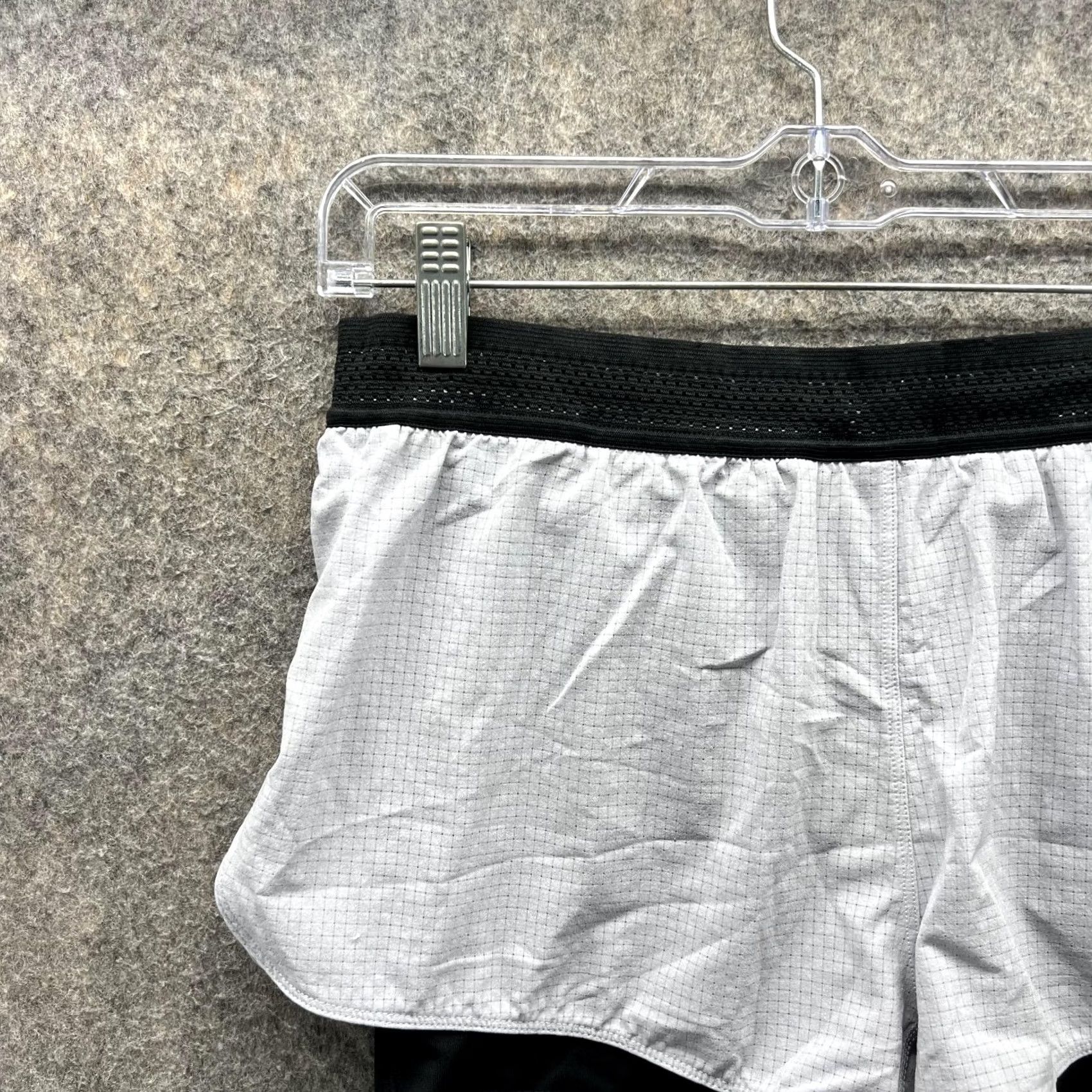 Reebok Reebok Shorts Women M Gray Black Athletic Gym CrossFit Spandex Lined Size 32" / US 10 / IT 46 - 3 Thumbnail
