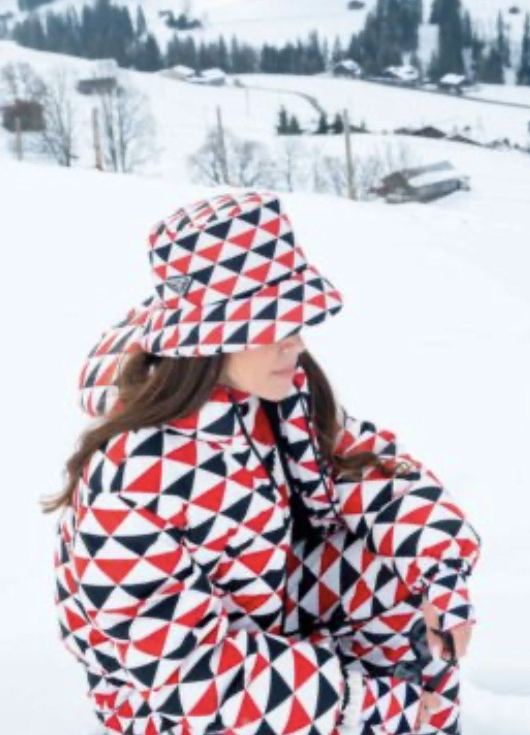 Prada ⛷️🎿 🔺Prada on ice Snow Ski Down Jacket Puffer Size M / US 6-8 / IT 42-44 - 1 Thumbnail