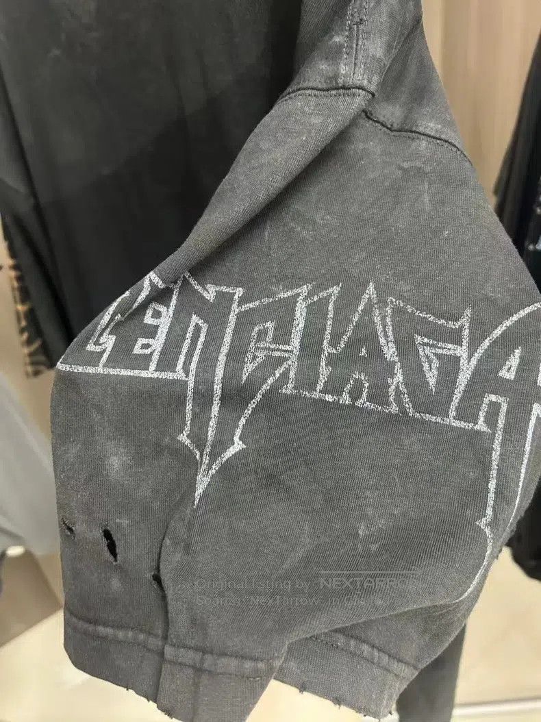 Balenciaga Balenciaga Black Distressed Inverted Eiffel Tower Short Sl Size US L / EU 52-54 / 3 - 6 Thumbnail