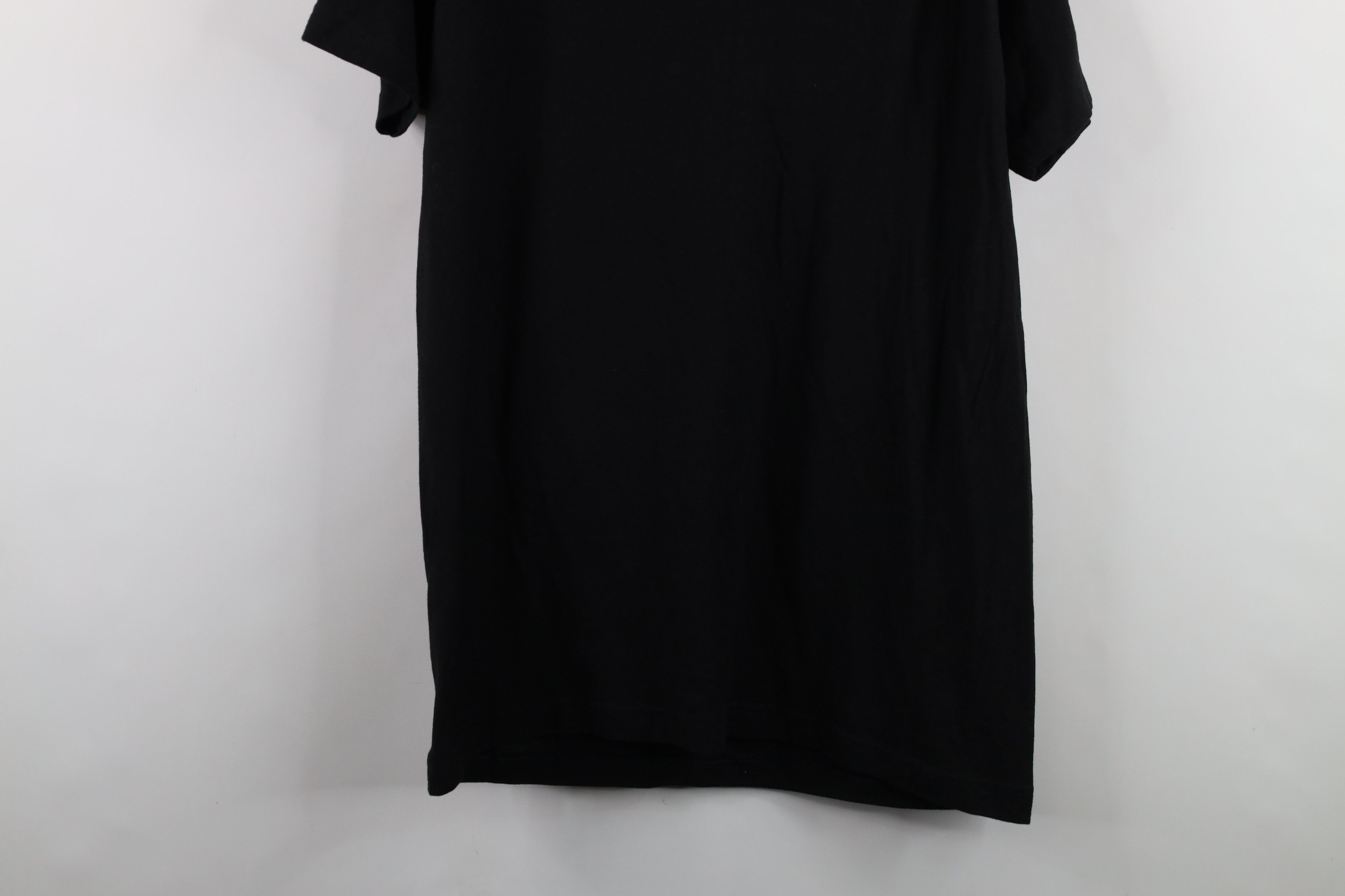 Vintage Retro Y2K The Exorcist Spell Out Horror Movie T-Shirt Black Size US M / EU 48-50 / 2 - 12 Thumbnail
