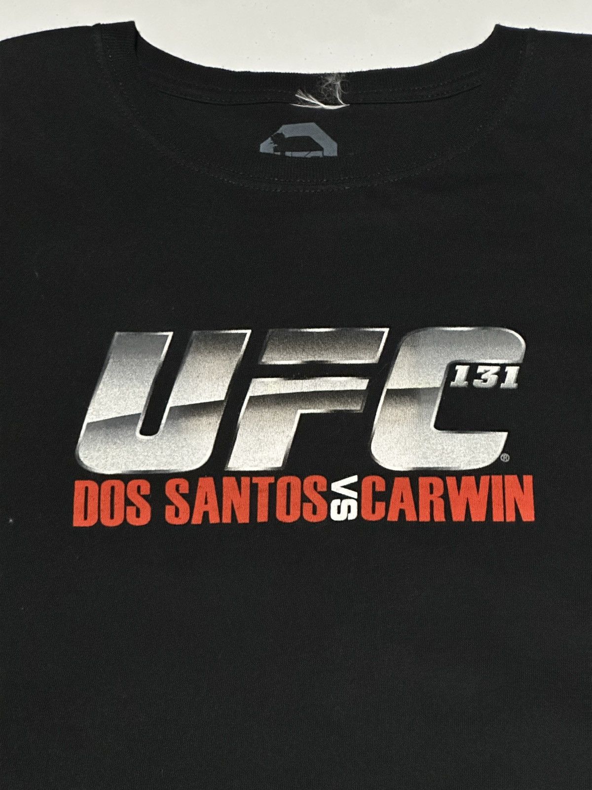 UFC Vtg UFC 131 Dos Santos Vs Carwin Event Promo T-shirt Size US L / EU 52-54 / 3 - 1 Thumbnail