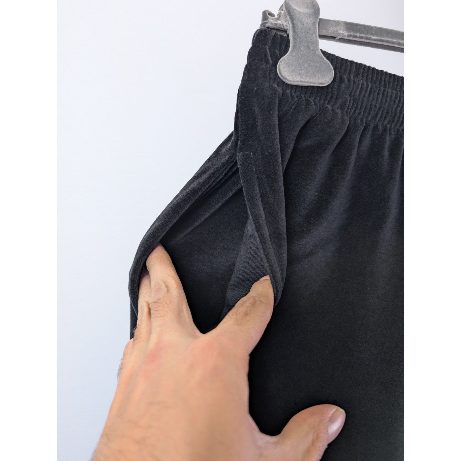 Balenciaga o1rshd1 Political Campaign Baggy Pants in Velvet Jersey Size US 30 / EU 46 - 7 Thumbnail