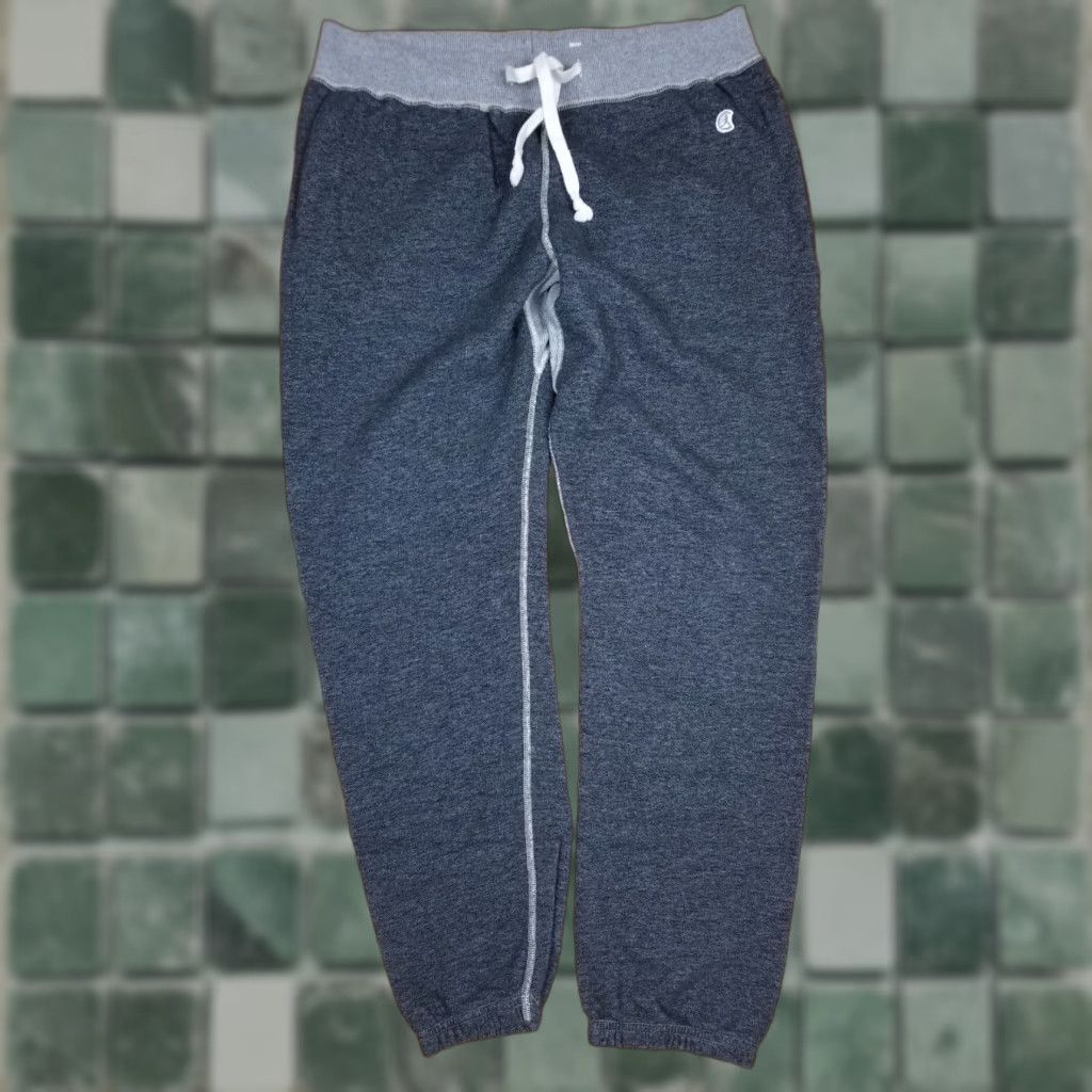 Champion VINTAGE CHAMPION REPRO RUNNER TAG 2 TONES SWEATPANTS SZ LARGE SHIRT? (note: no) Size US 33 - 1 Thumbnail