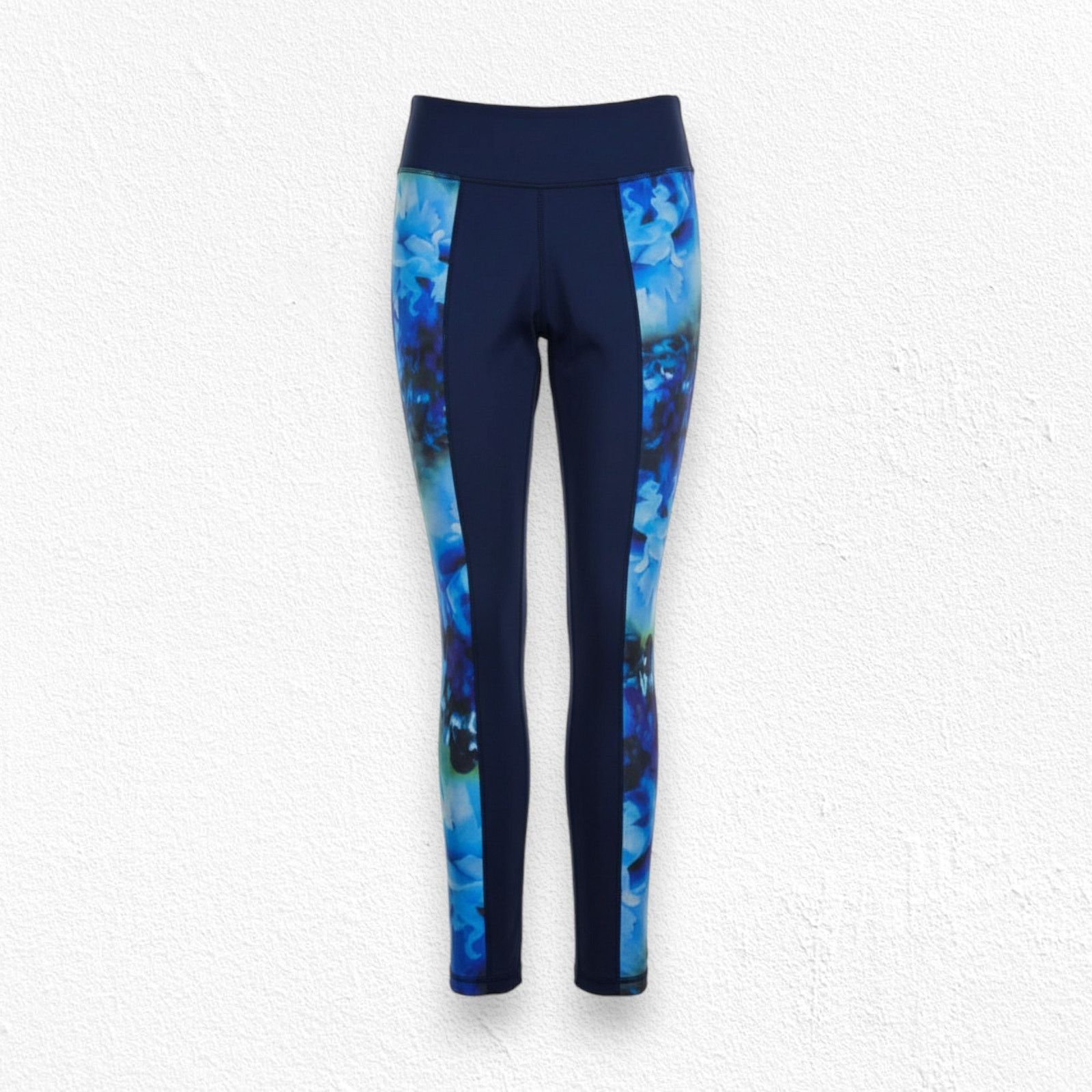 Athleta Athleta Black Blue Floral Leggings Activewear Size XS Size 26" / US 2 / IT 38 - 1 Thumbnail