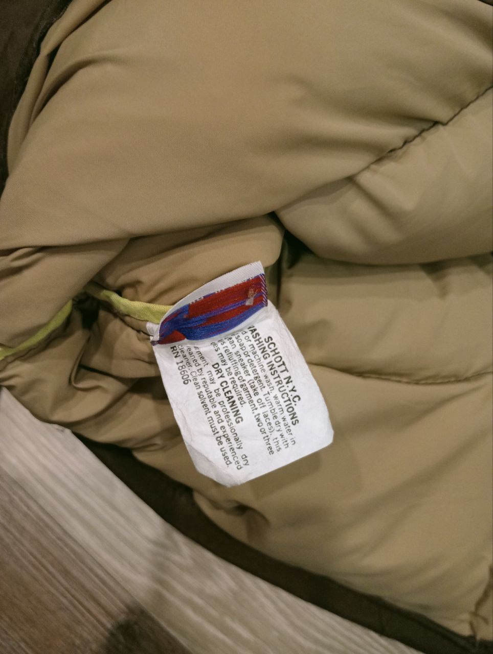 Schott VINTAGE SCHOTT NYC DOWN JACKET - SIZE L Size US L / EU 52-54 / 3 - 12 Thumbnail