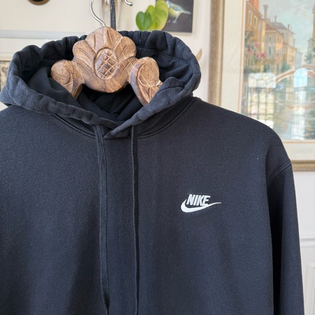 Nike Nike Women’s Essential Pullover Hoodie Black M Size M / US 6-8 / IT 42-44 - 1 Thumbnail