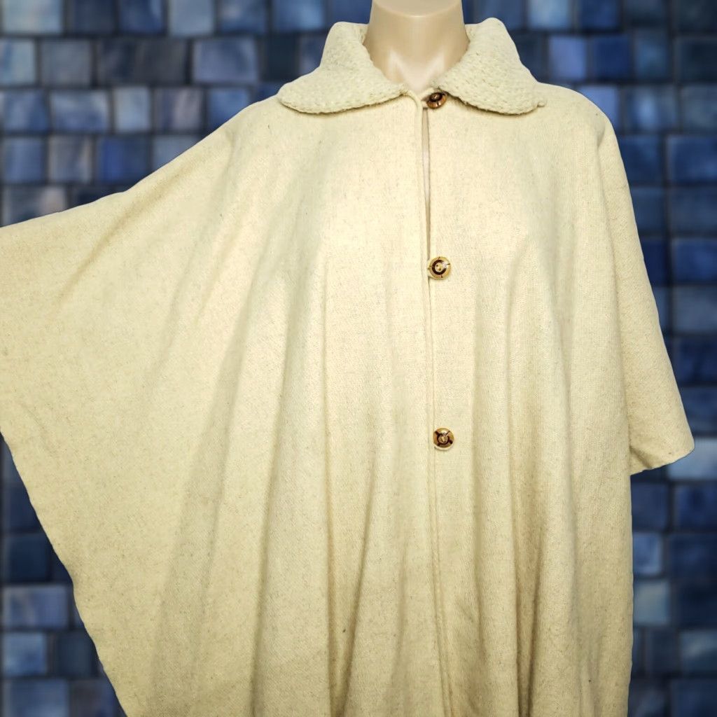 Vintage VINTAGE Beige Oatmeal Wool Blanket Poncho Cape Cream Sweater Knit Collar One Size Womens M? Size ONE SIZE - 1 Thumbnail