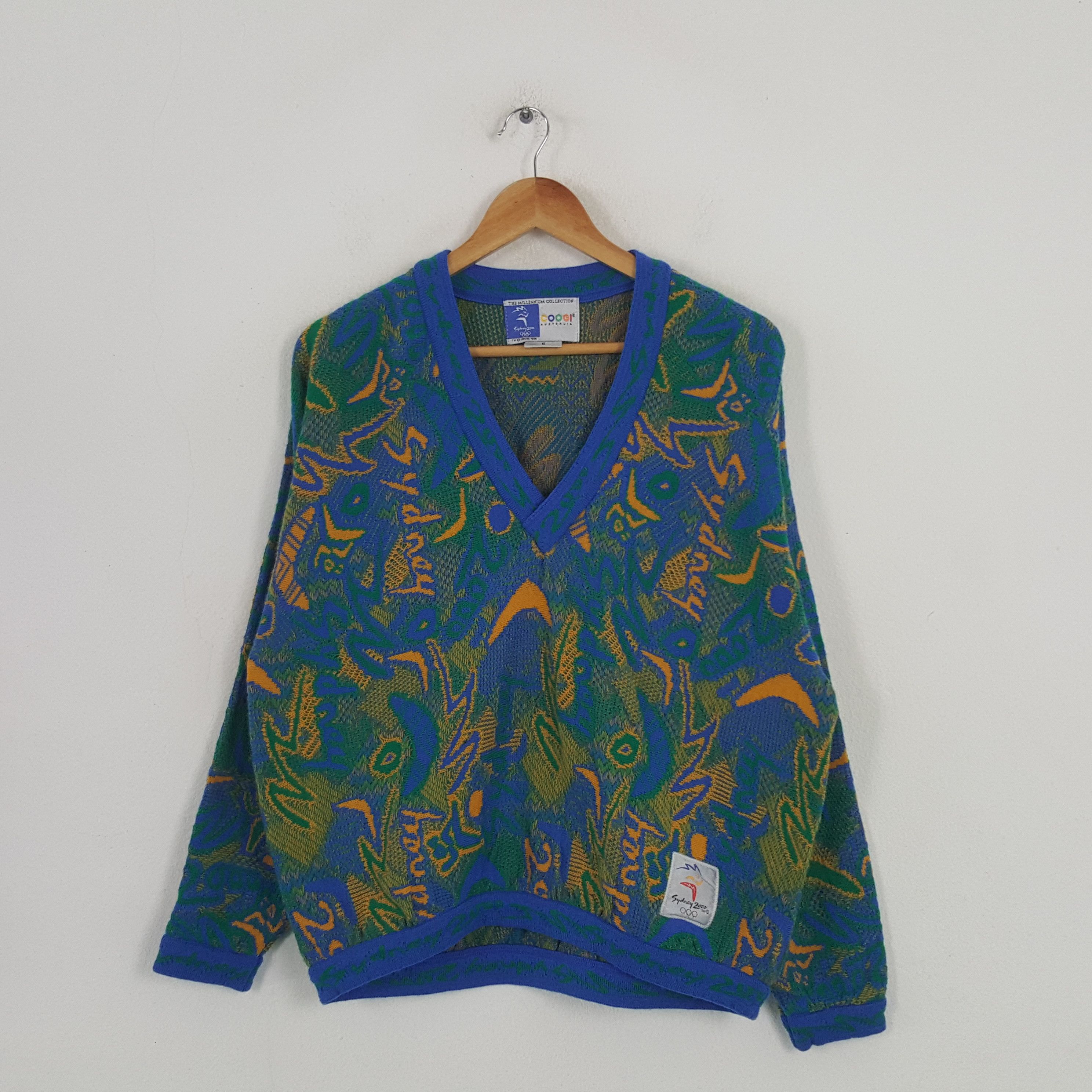 Coogi × Vintage Vintage Sydney 2000 X Coogi Olympic Sports Style Sweatshirt Size US L / EU 52-54 / 3 - 1 Thumbnail