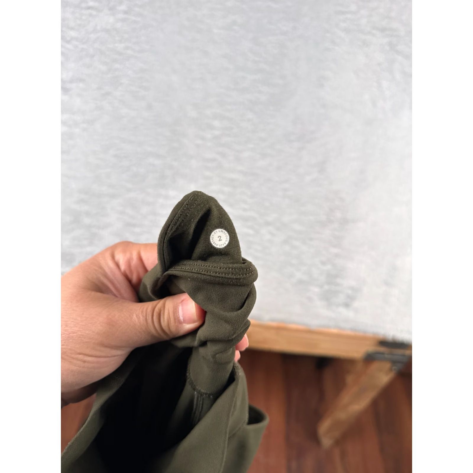 Lululemon Lululemon Pants Women 2 Green Align Jogger 28" Nulu Fabric Pockets Casual Size 26" / US 2 / IT 38 - 2 Thumbnail