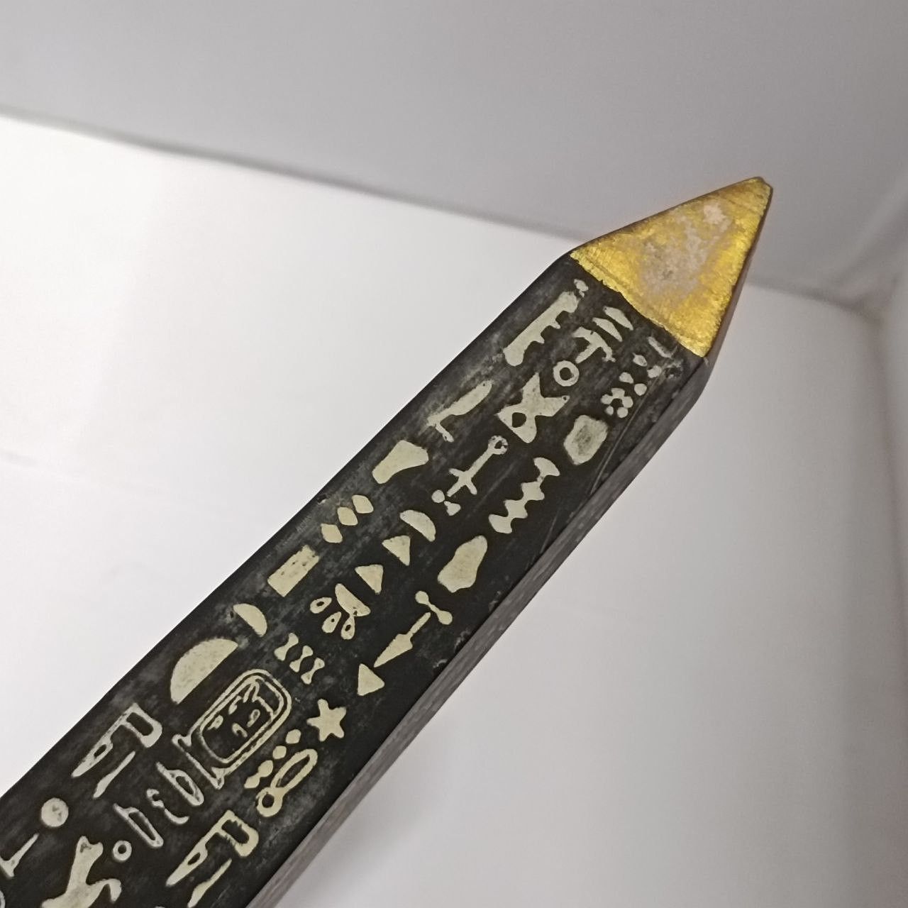 Other Egyptian obelisk replica with hieroglyphs Size ONE SIZE - 7 Thumbnail
