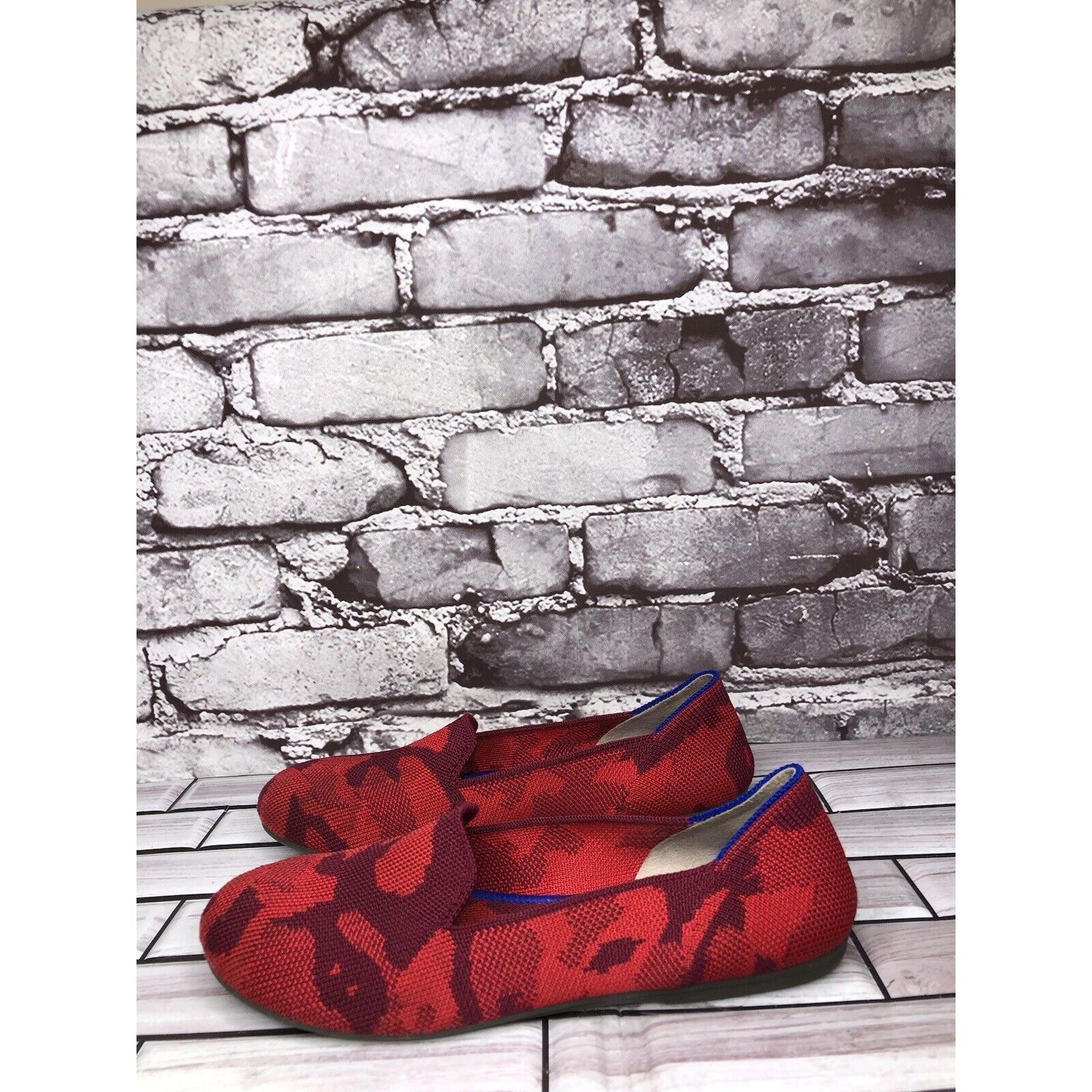 Other Rothy’s Red Camo Fabric Knit Round Toe Slip On Flats Shoes W Size US 4.5 / IT 34.5 - 12 Thumbnail