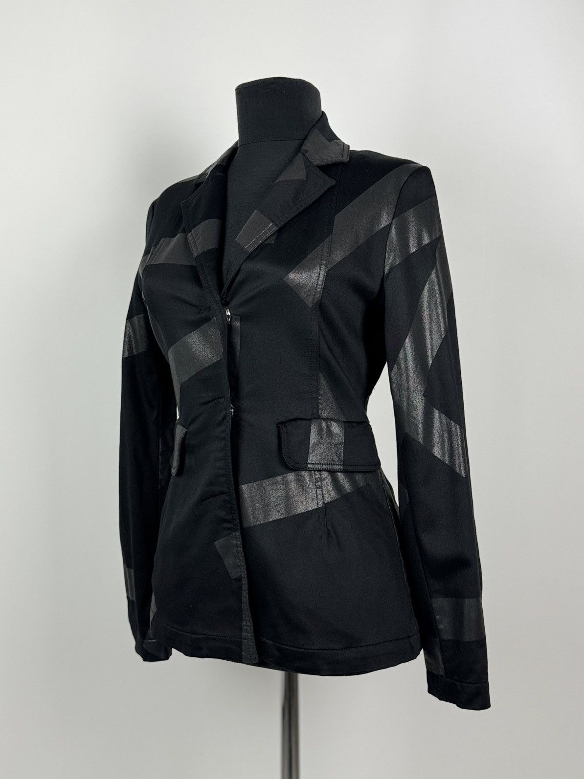 Kenzo Y2K Vintage Kenzo Jeans Abstract Black Women’s Blazer Jacket Size XS / US 0-2 / IT 36-38 - 1 Thumbnail